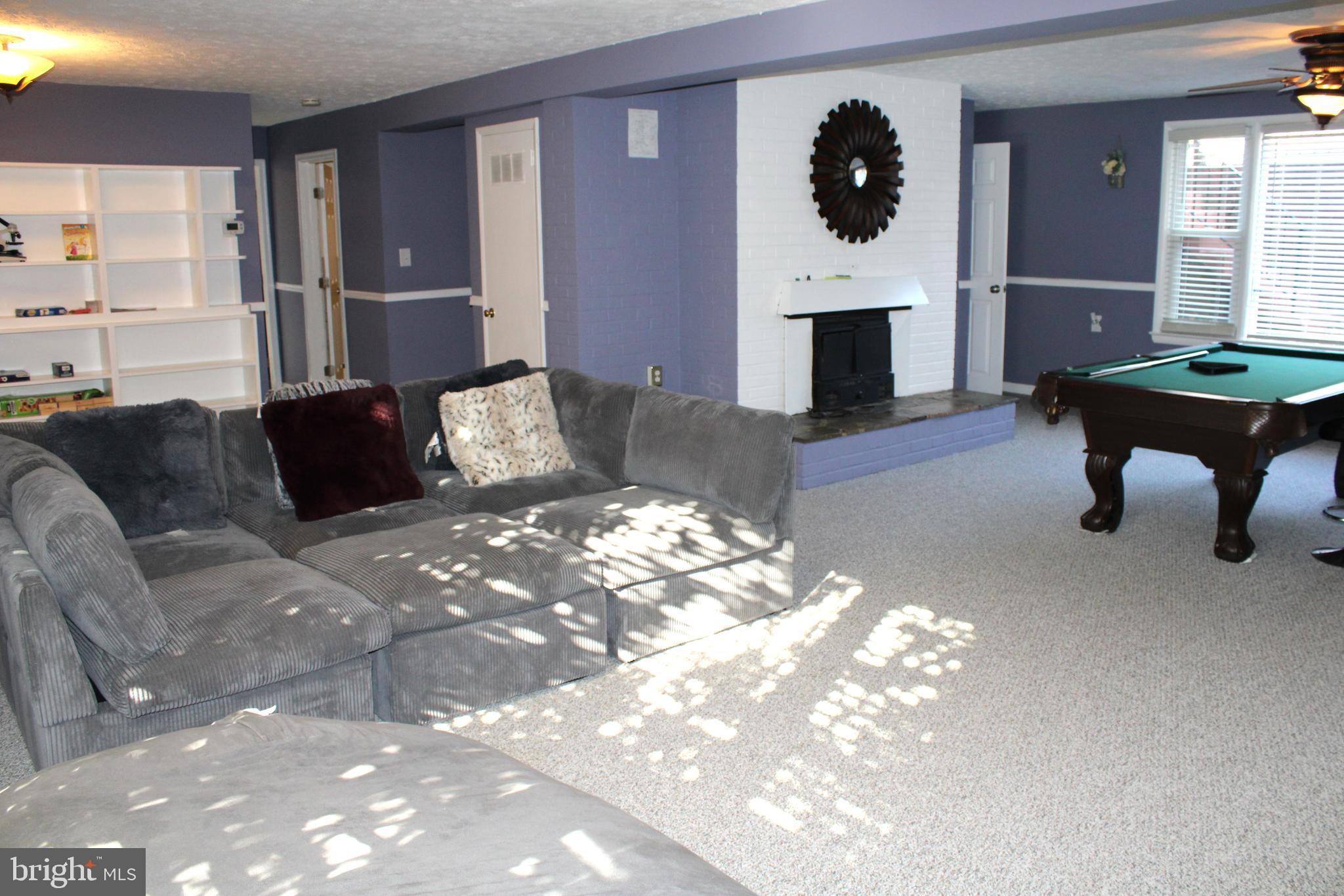 CAREYBROOK - Residential Lease