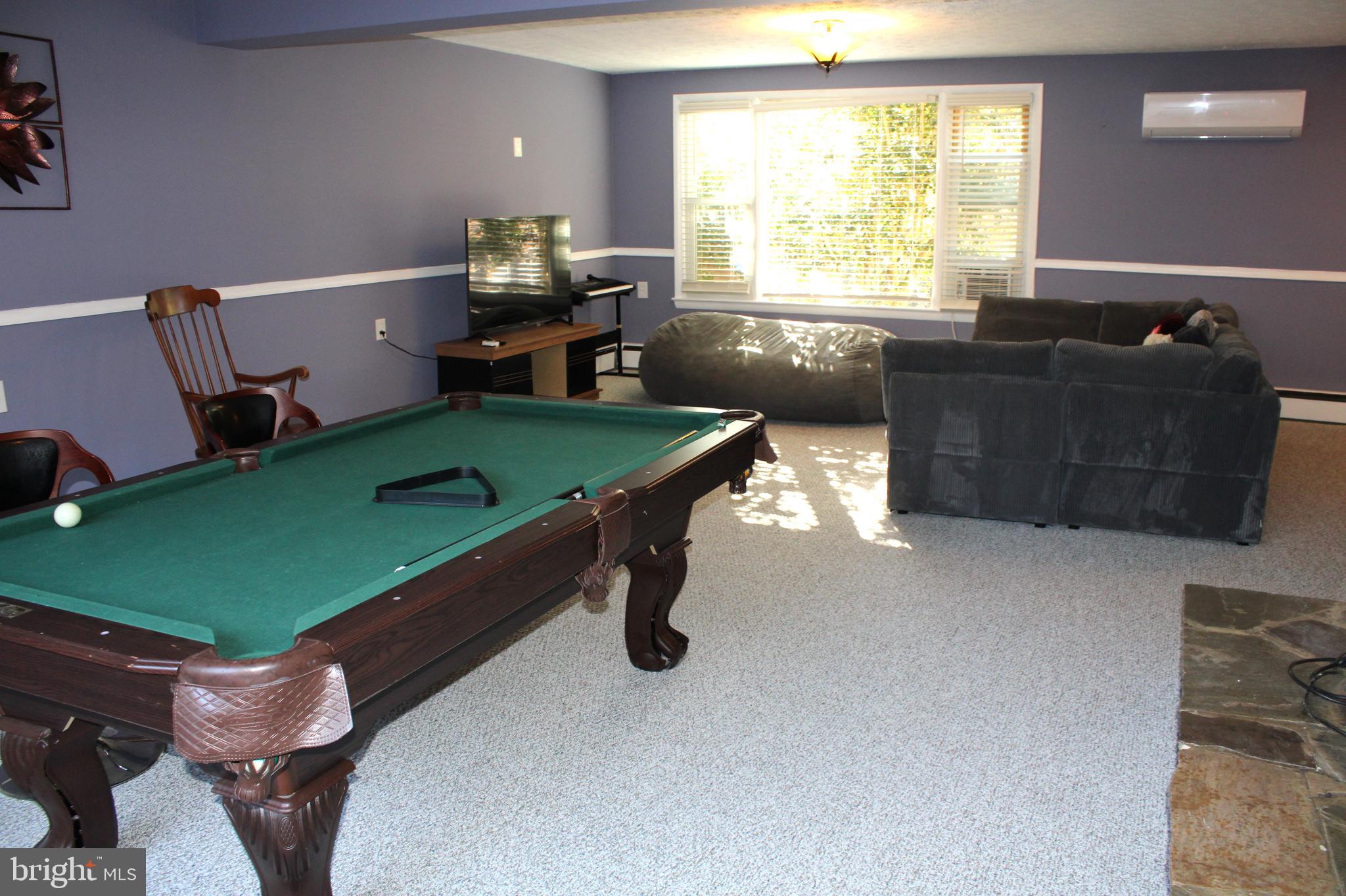 CAREYBROOK - Residential Lease