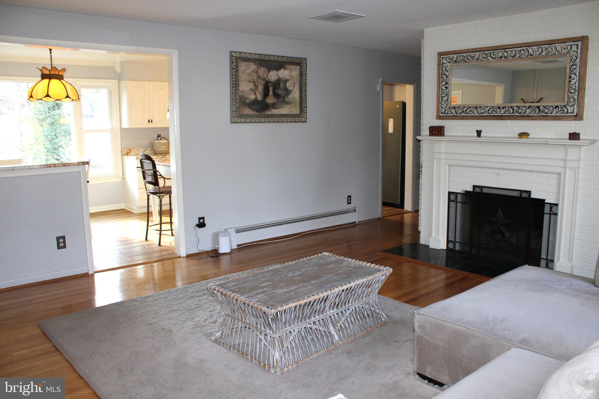 CAREYBROOK - Residential Lease