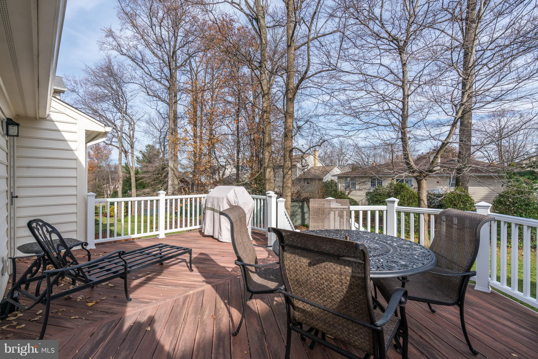 SOMERSET AT SOUTH RUN - Residential