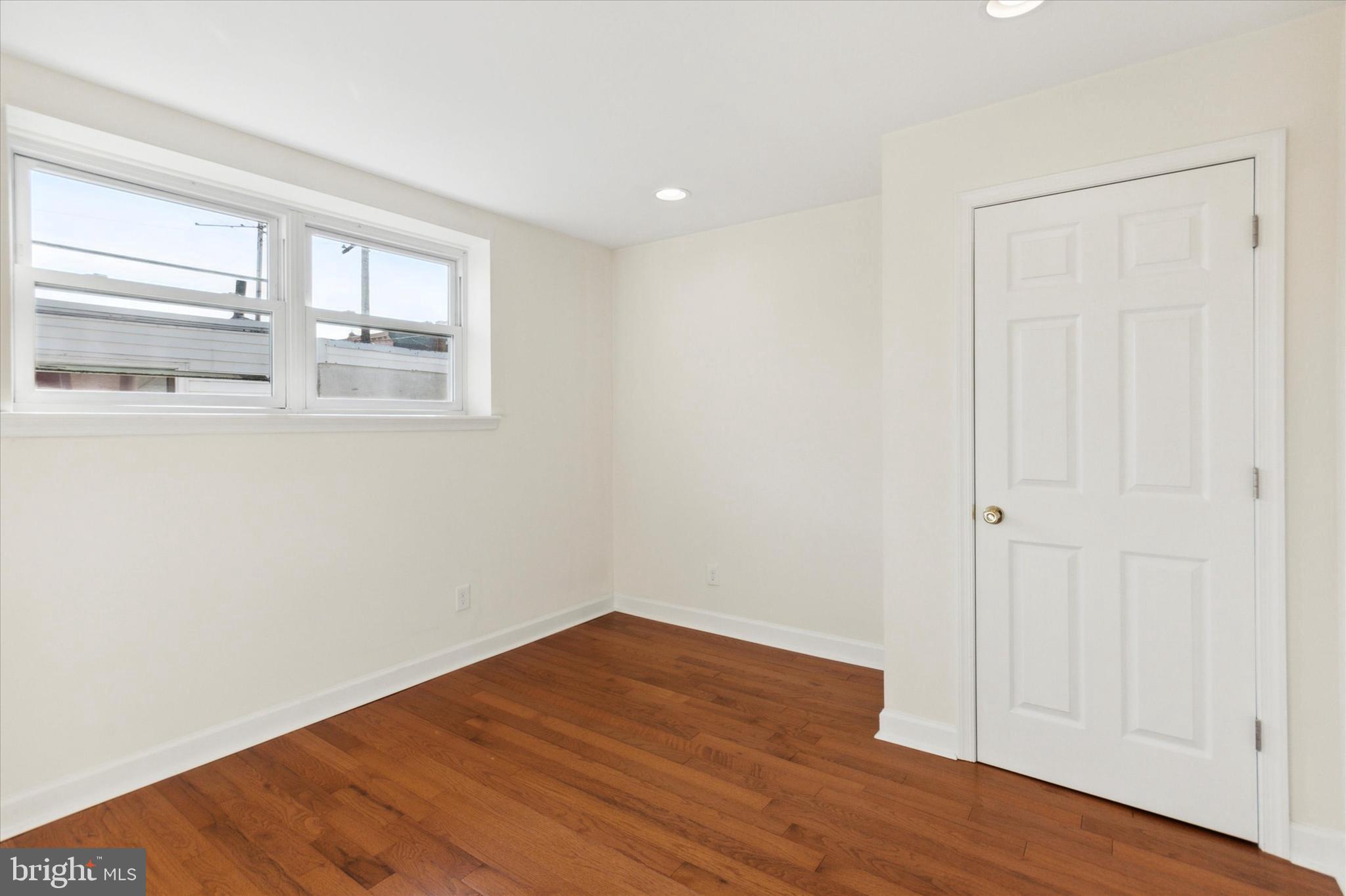 PHILADELPHIA (SOUTH) - Residential