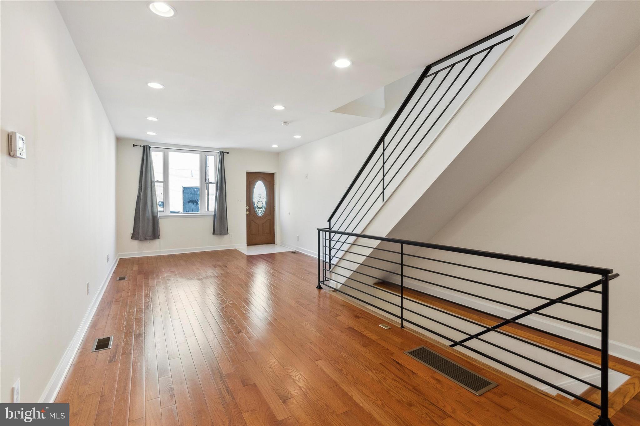 PHILADELPHIA (SOUTH) - Residential