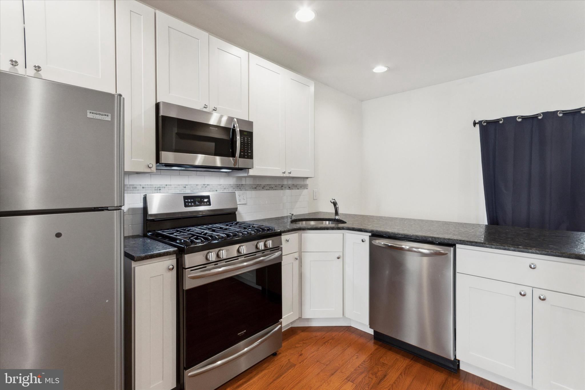 PHILADELPHIA (SOUTH) - Residential