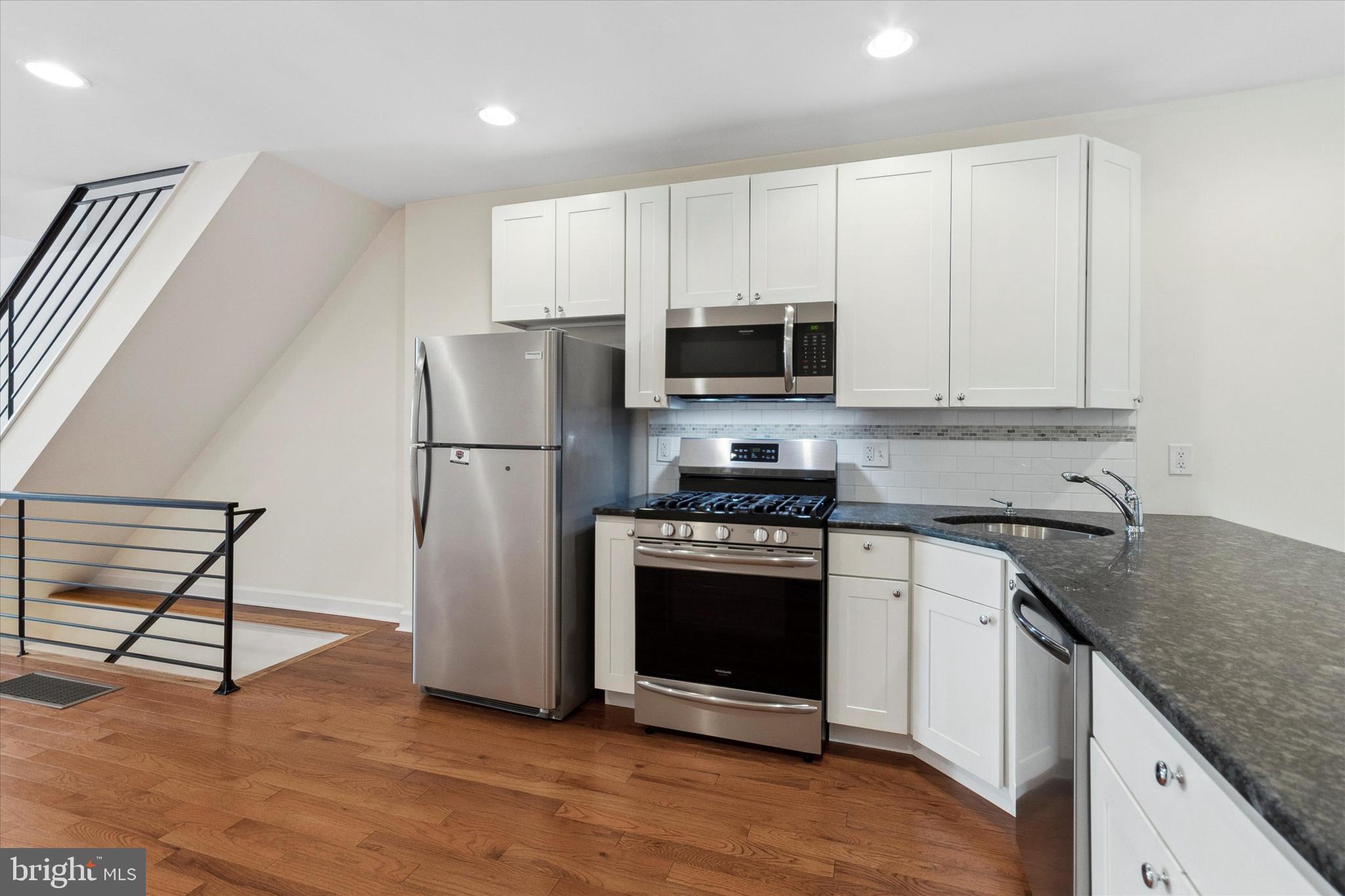 PHILADELPHIA (SOUTH) - Residential