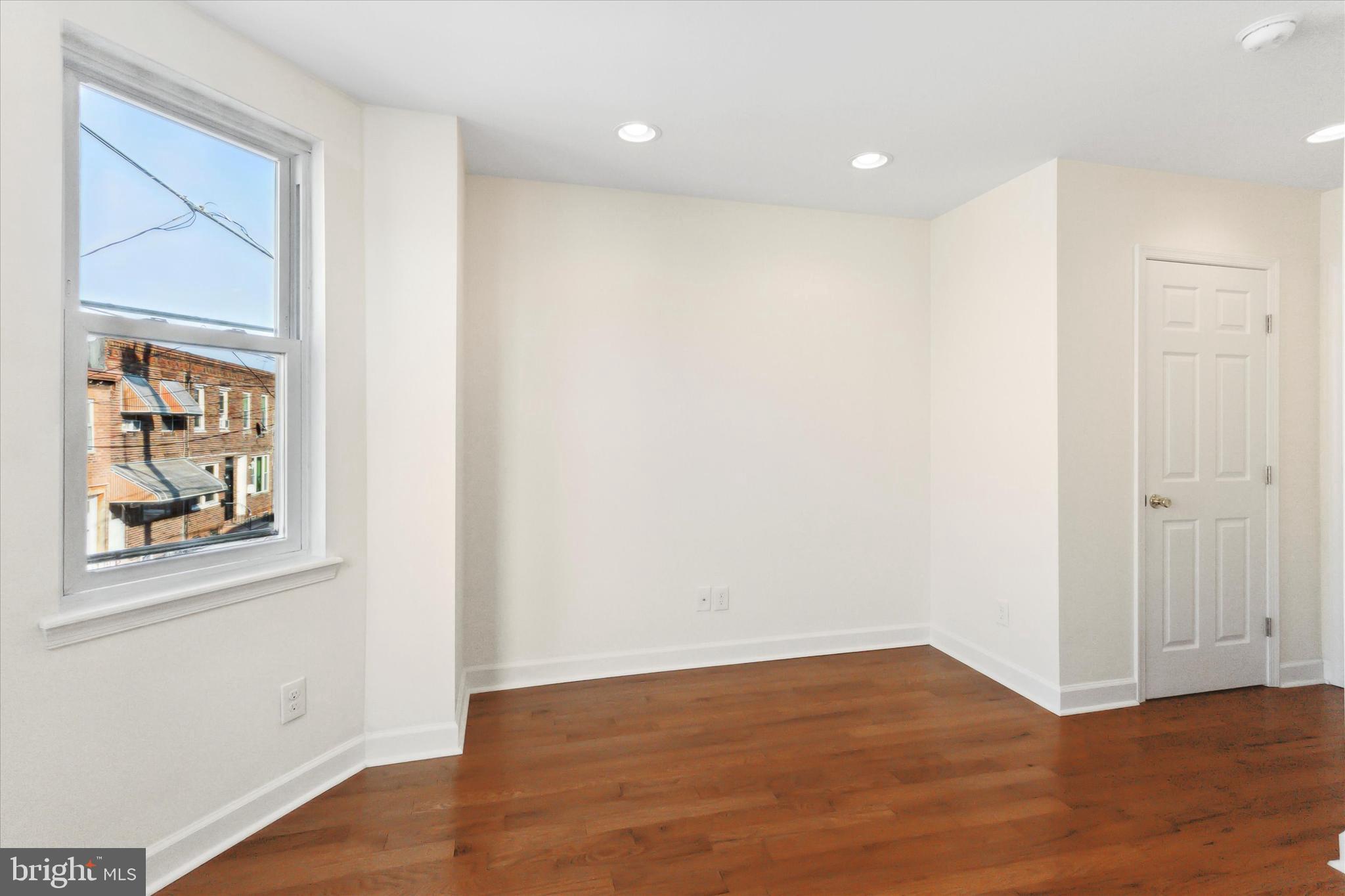 PHILADELPHIA (SOUTH) - Residential