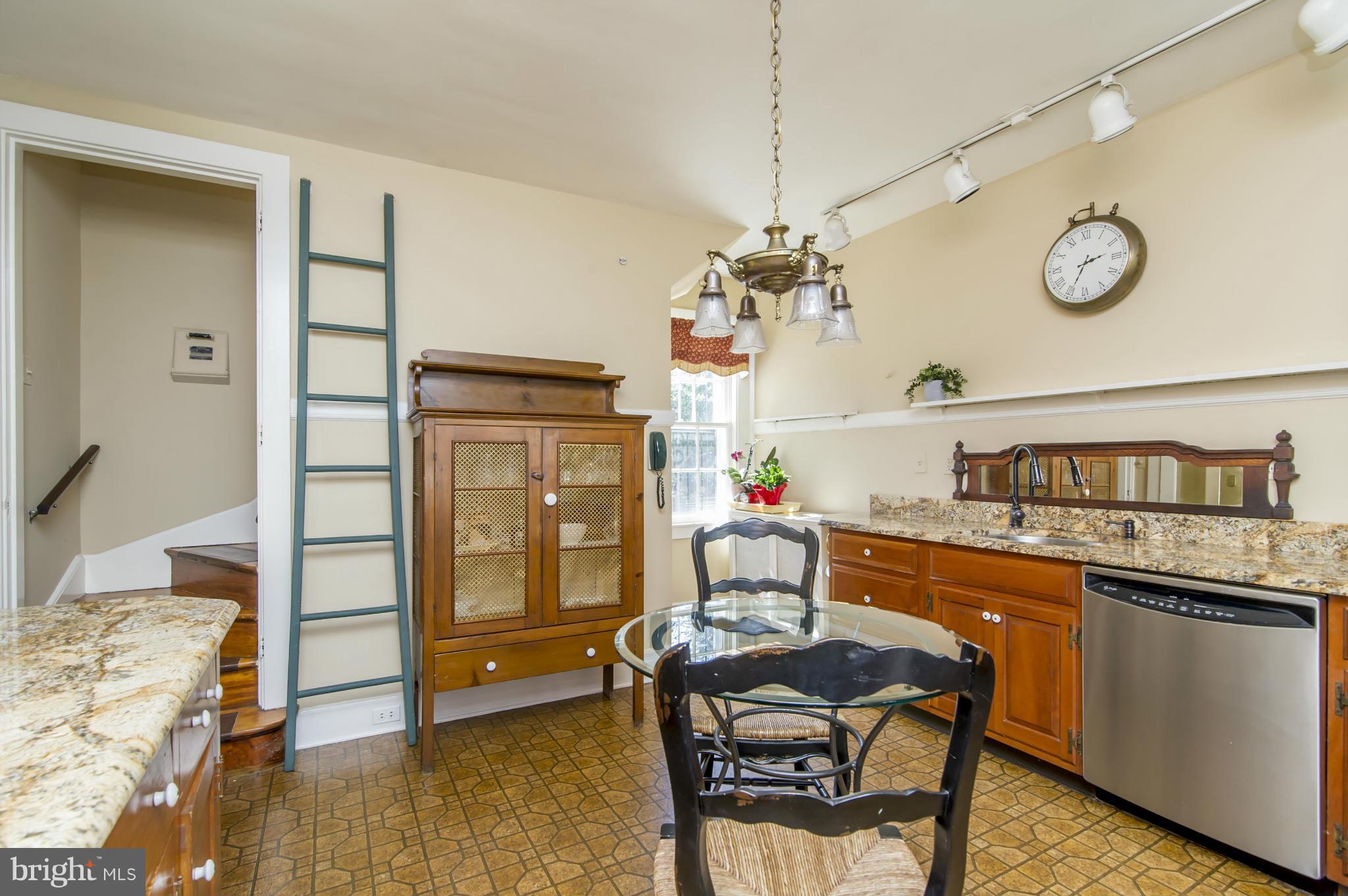 GUILFORD - Residential