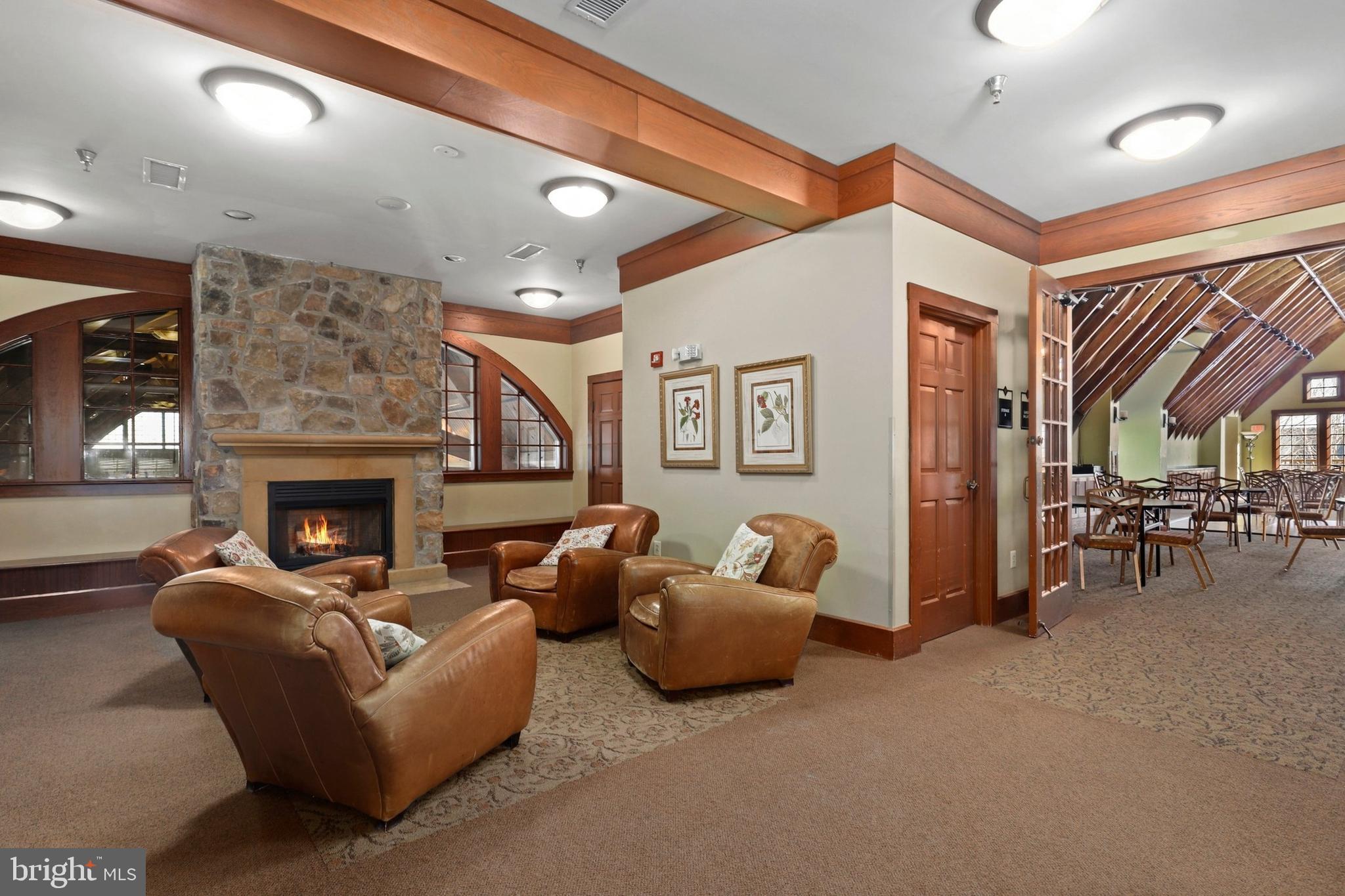 COTON COMMONS - Residential