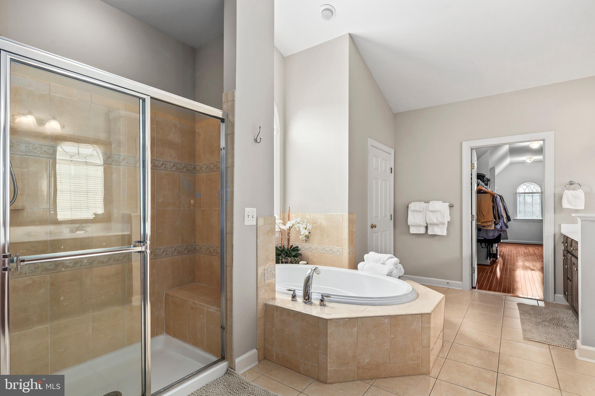 COTON COMMONS - Residential