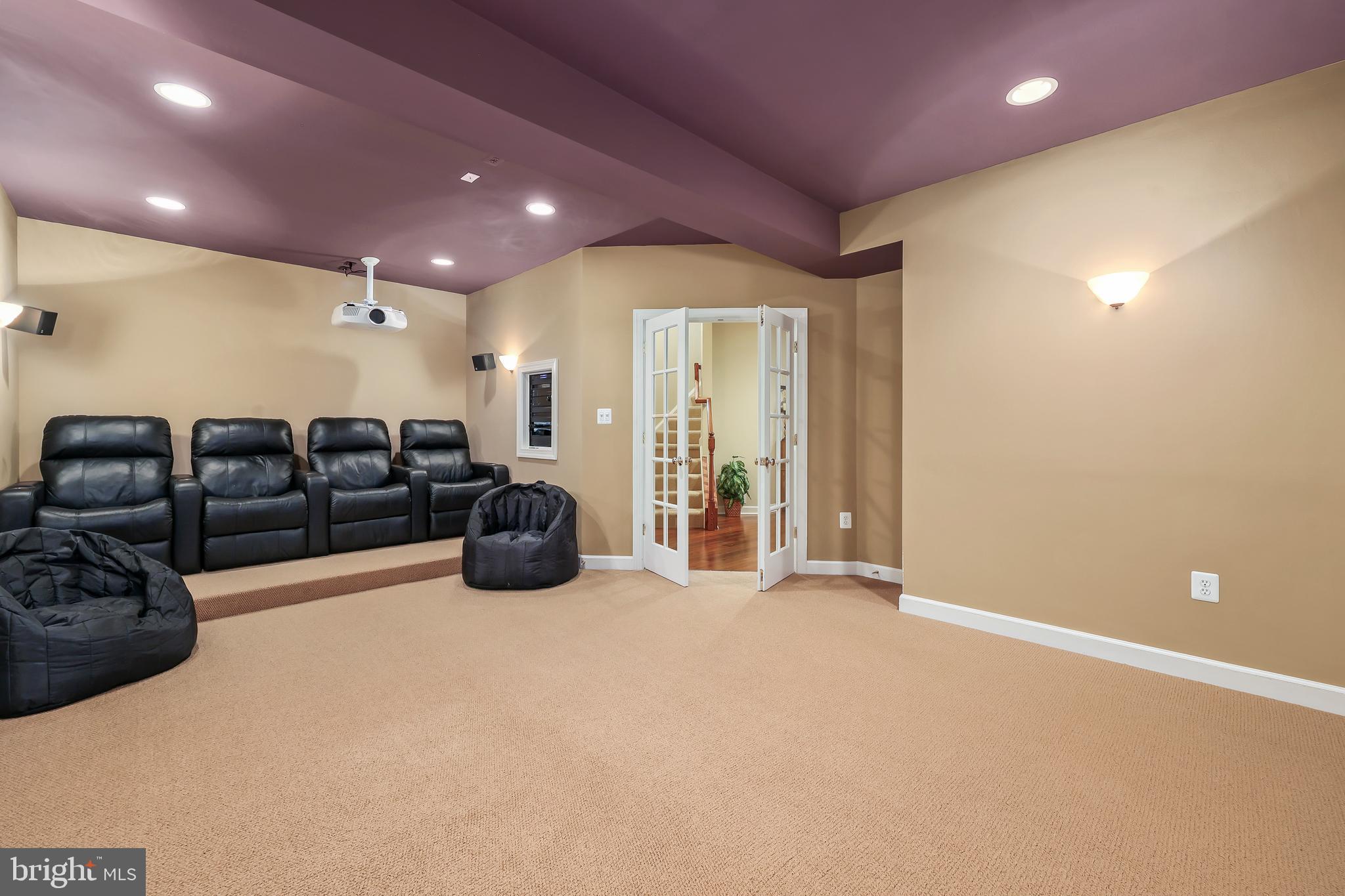 COTON COMMONS - Residential