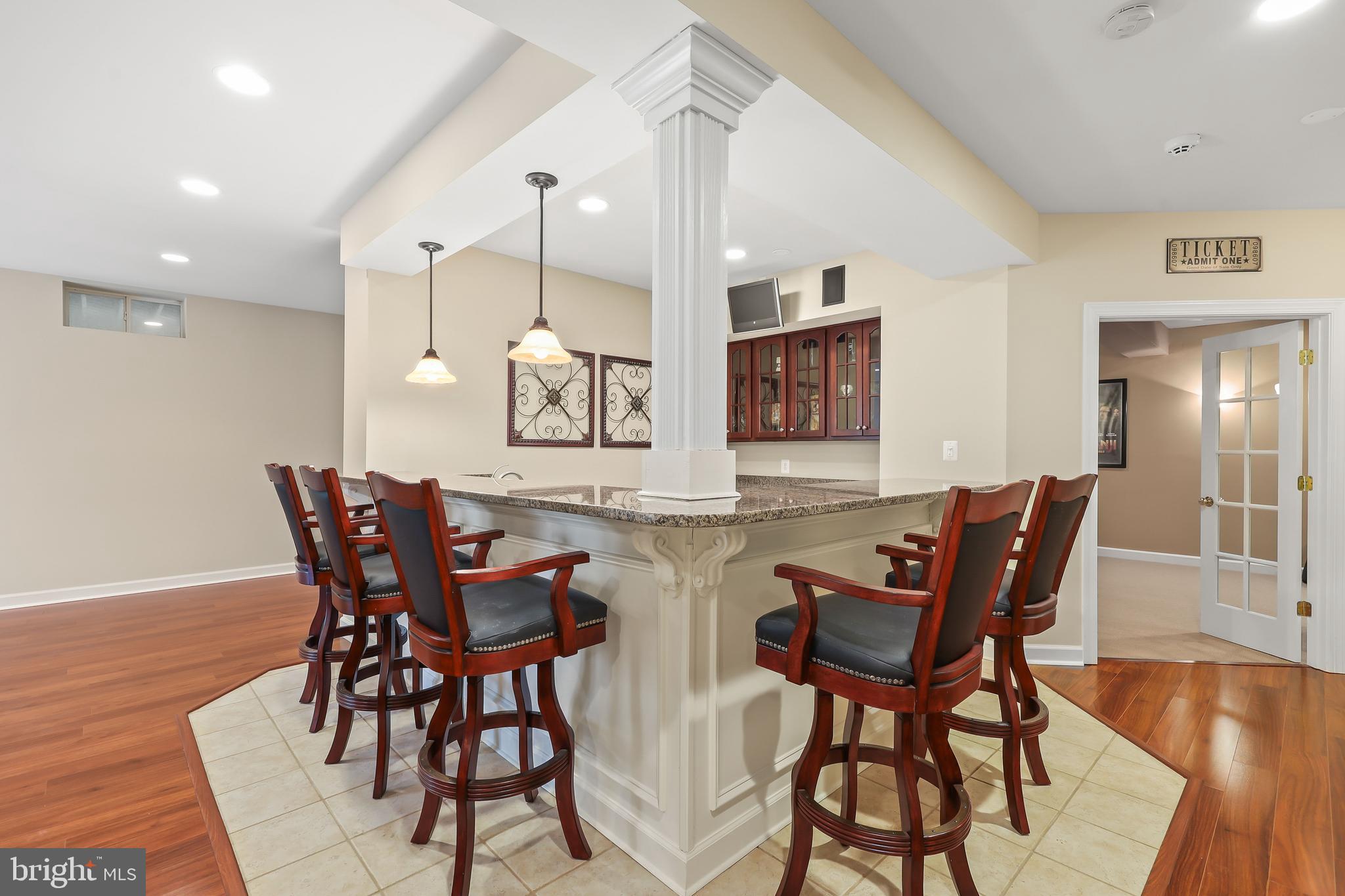 COTON COMMONS - Residential