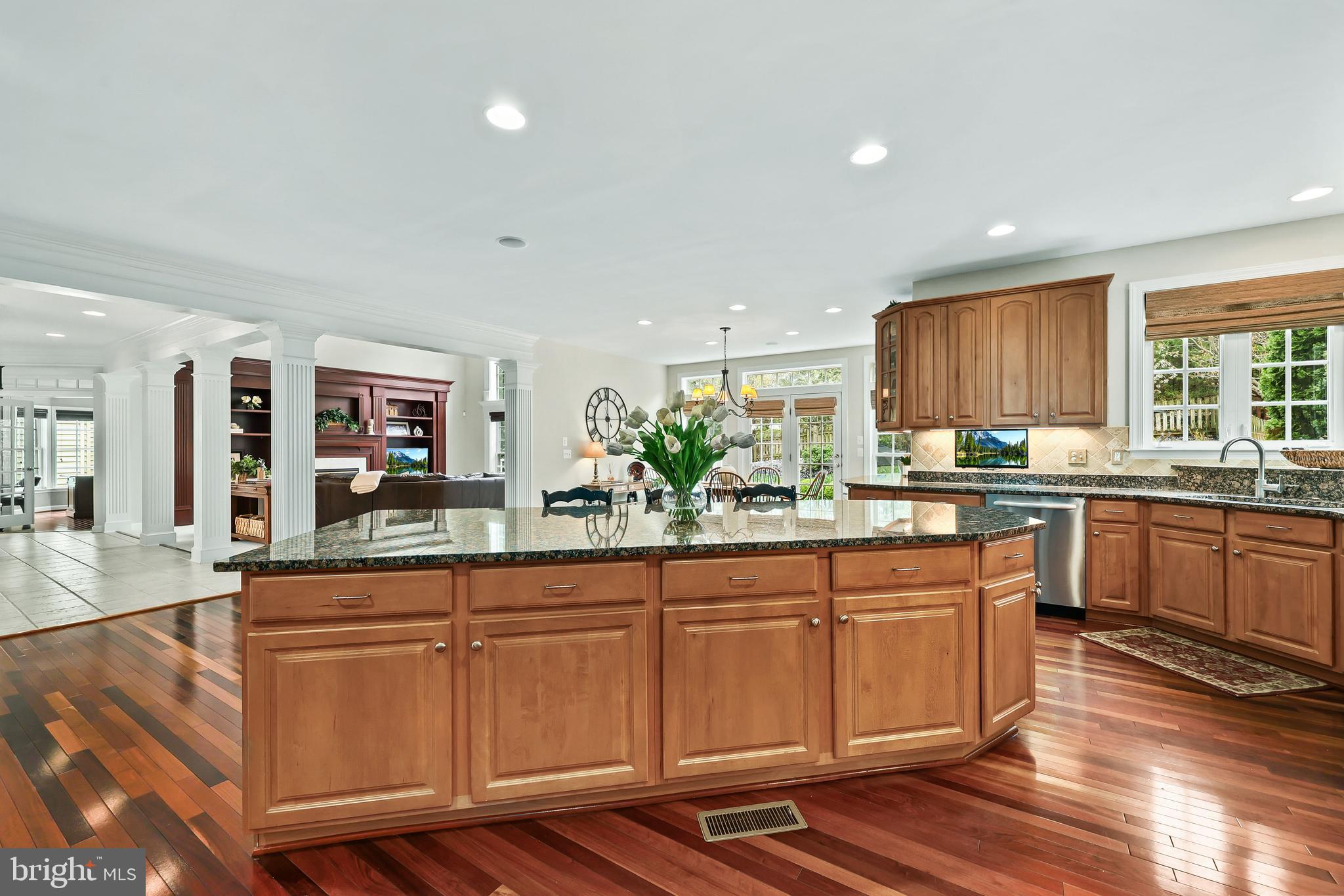 COTON COMMONS - Residential