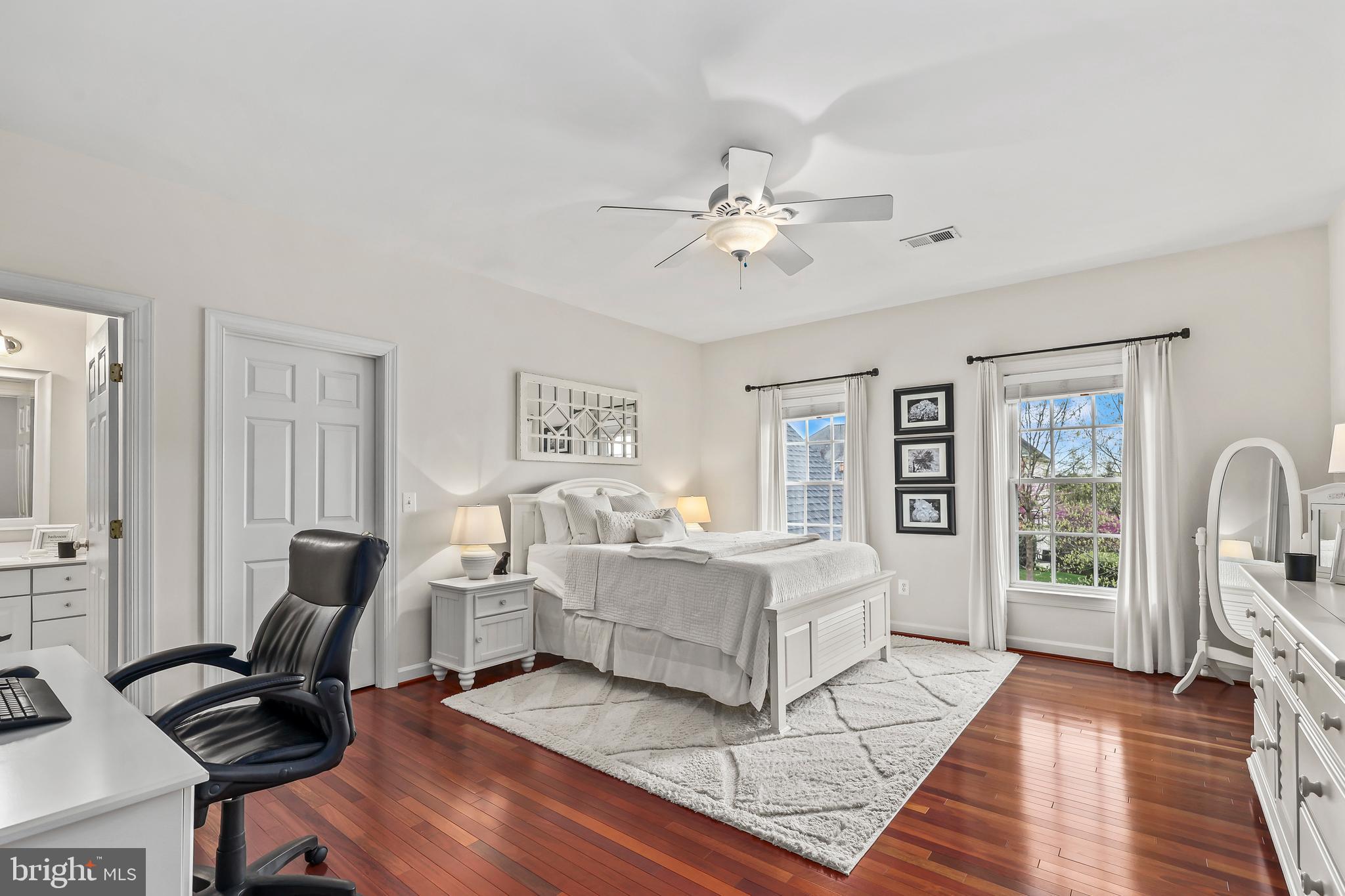 COTON COMMONS - Residential