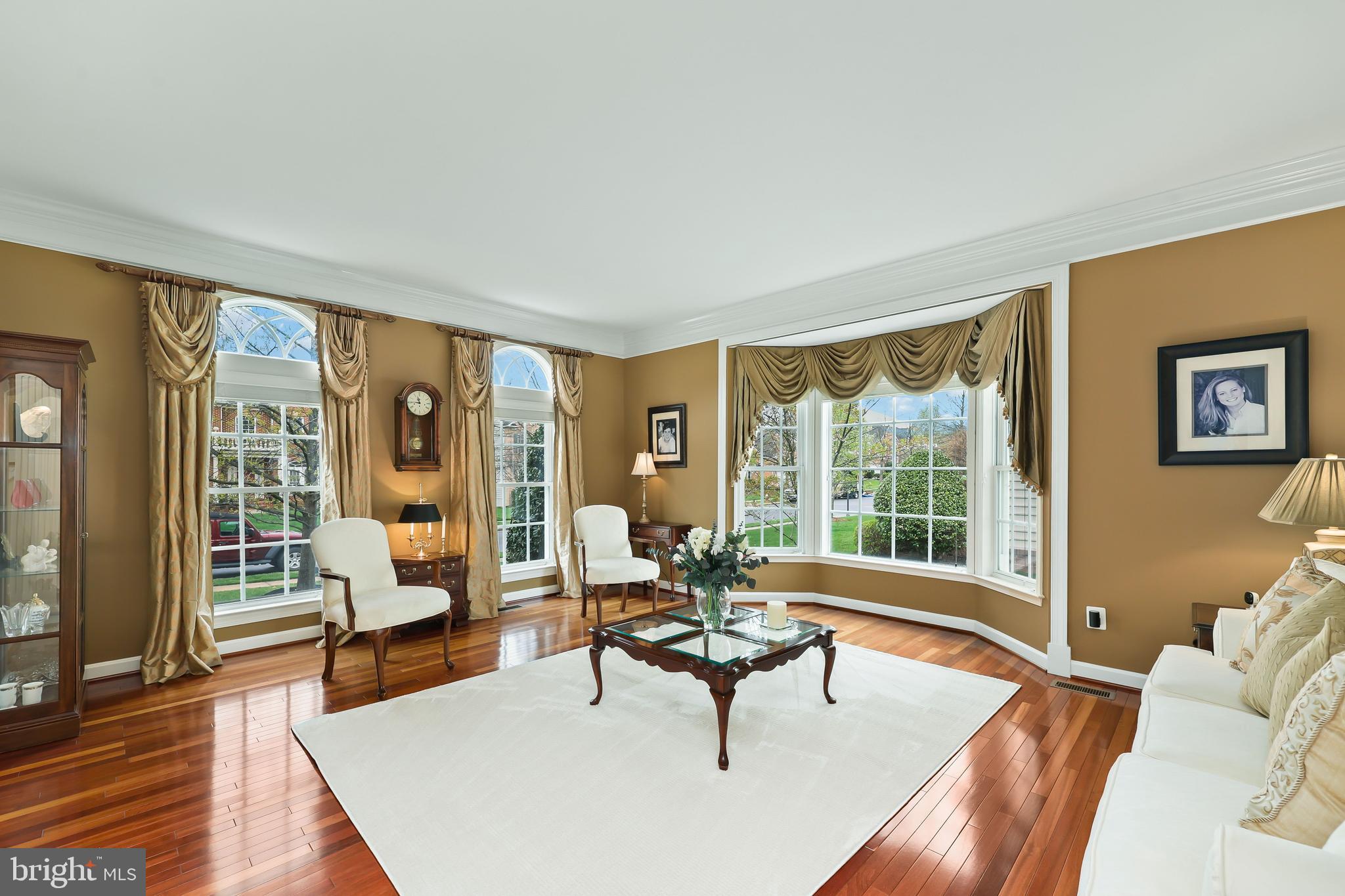 COTON COMMONS - Residential