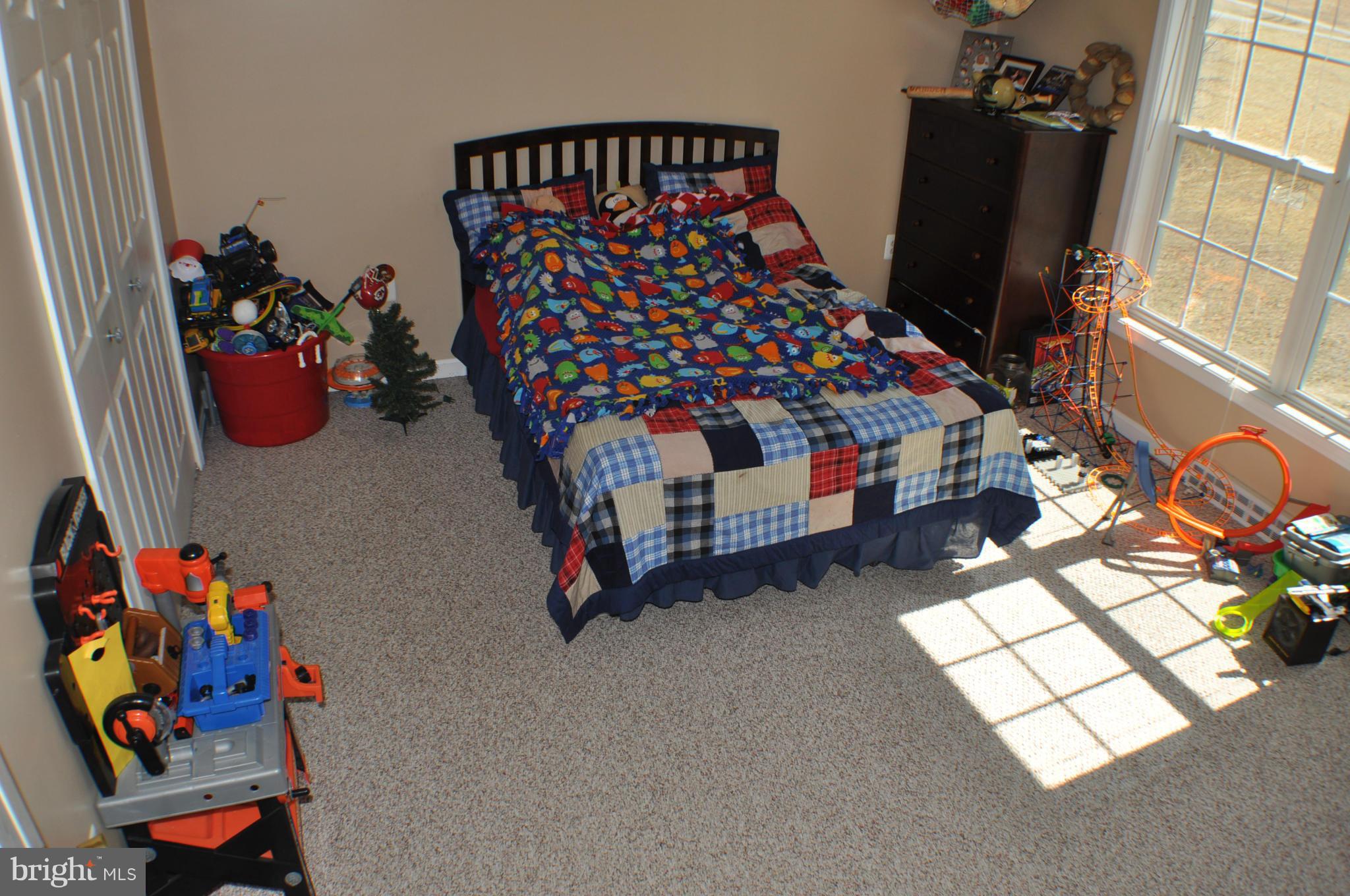 EAGLE HARBOR - Residential