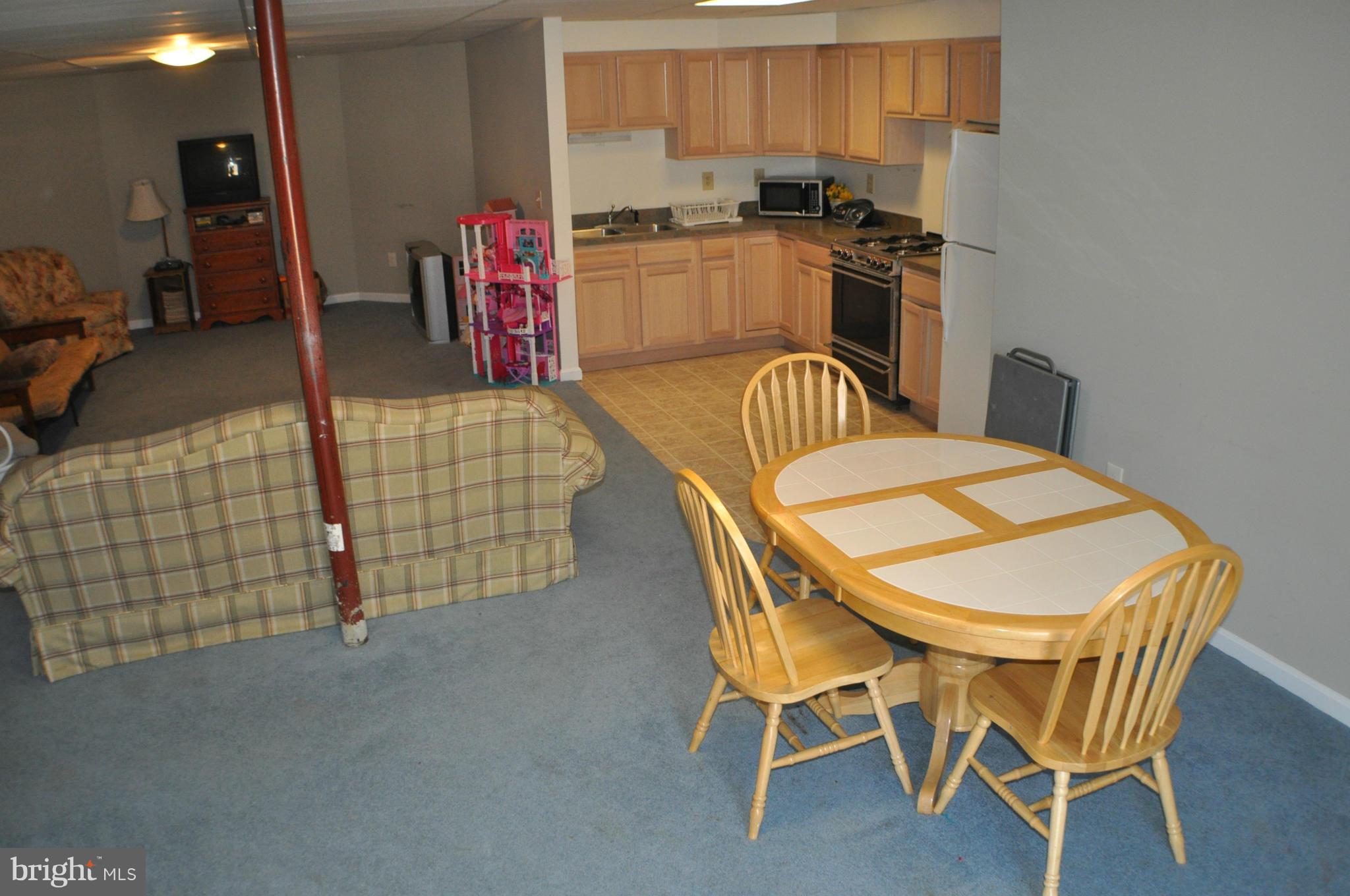 EAGLE HARBOR - Residential