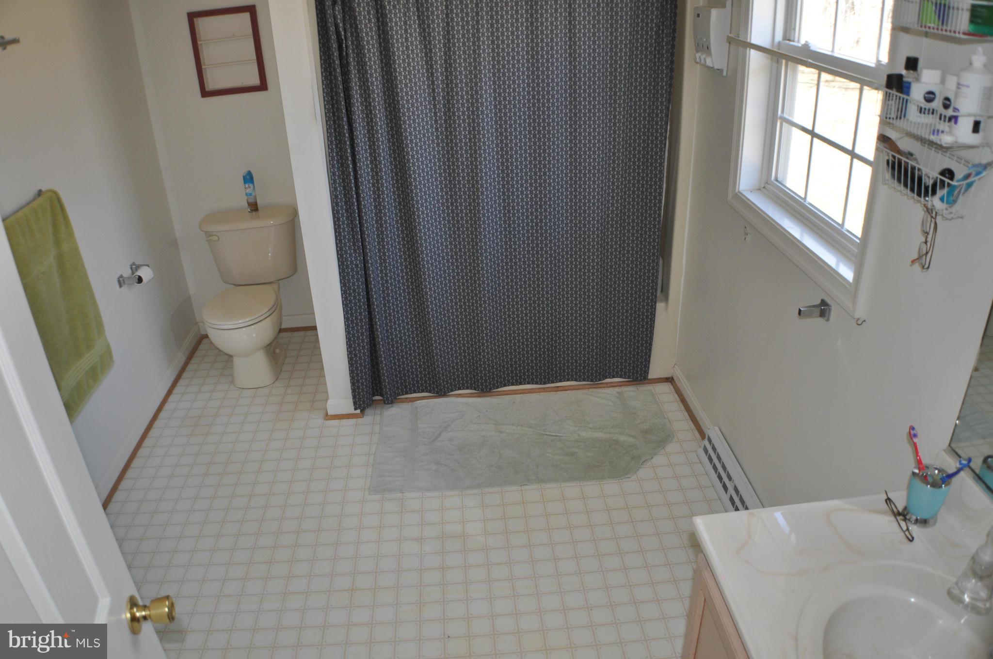 EAGLE HARBOR - Residential