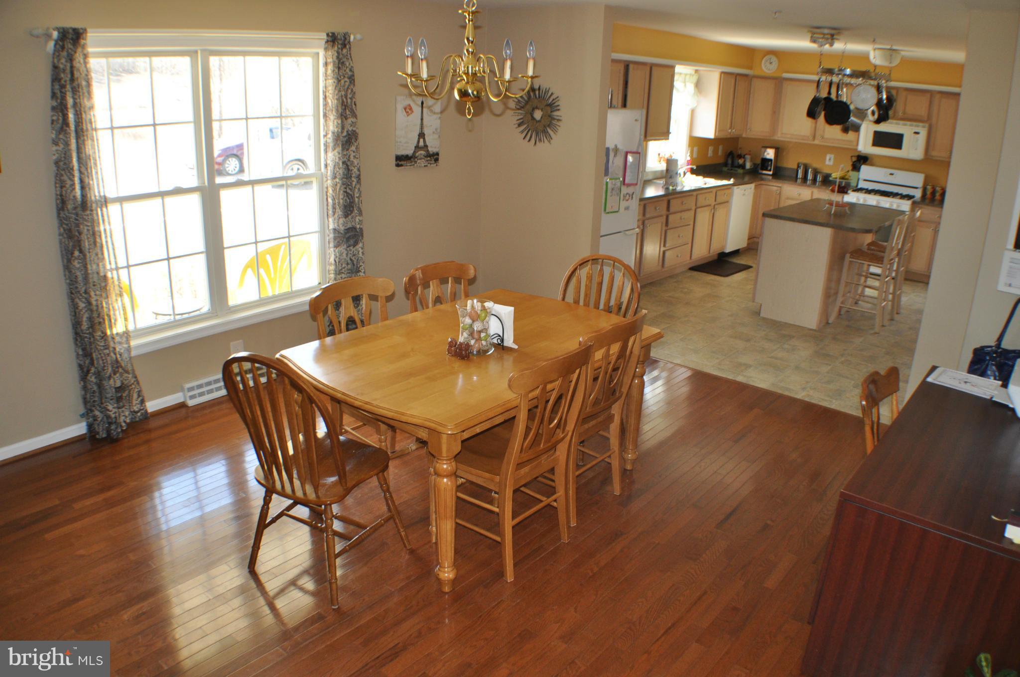 EAGLE HARBOR - Residential