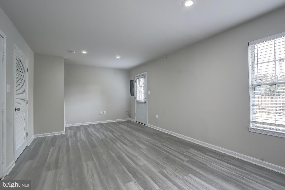 WELLINGTON/CLOVERHILL - Residential Lease