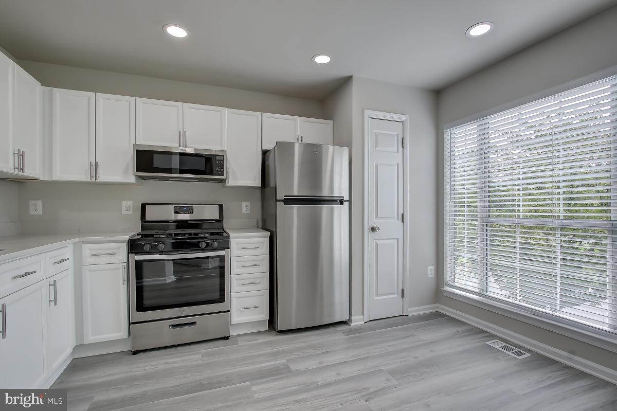 WELLINGTON/CLOVERHILL - Residential Lease