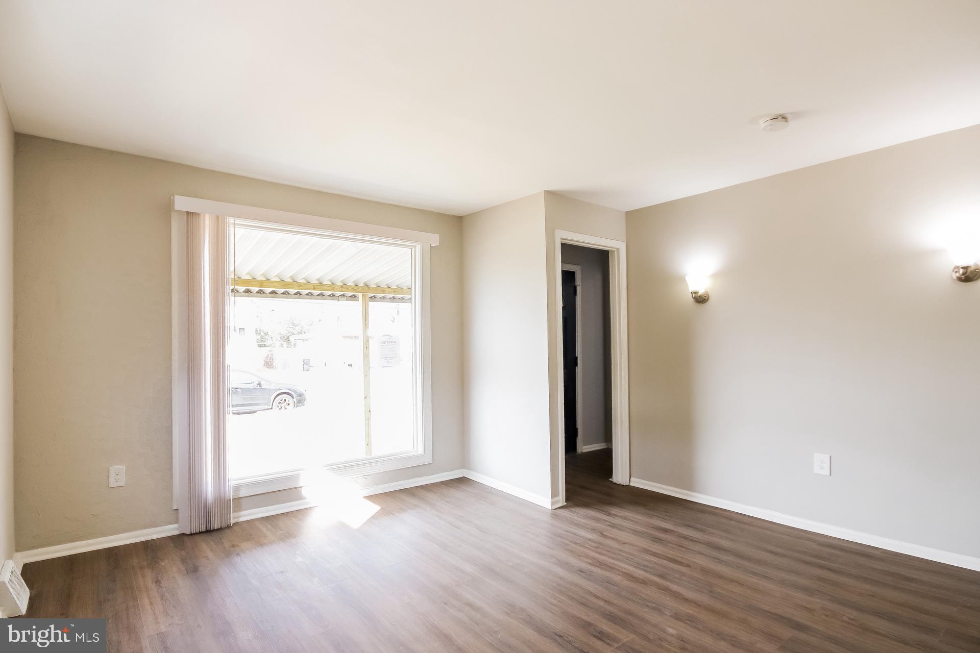 FRENCHS PARK - Residential Lease