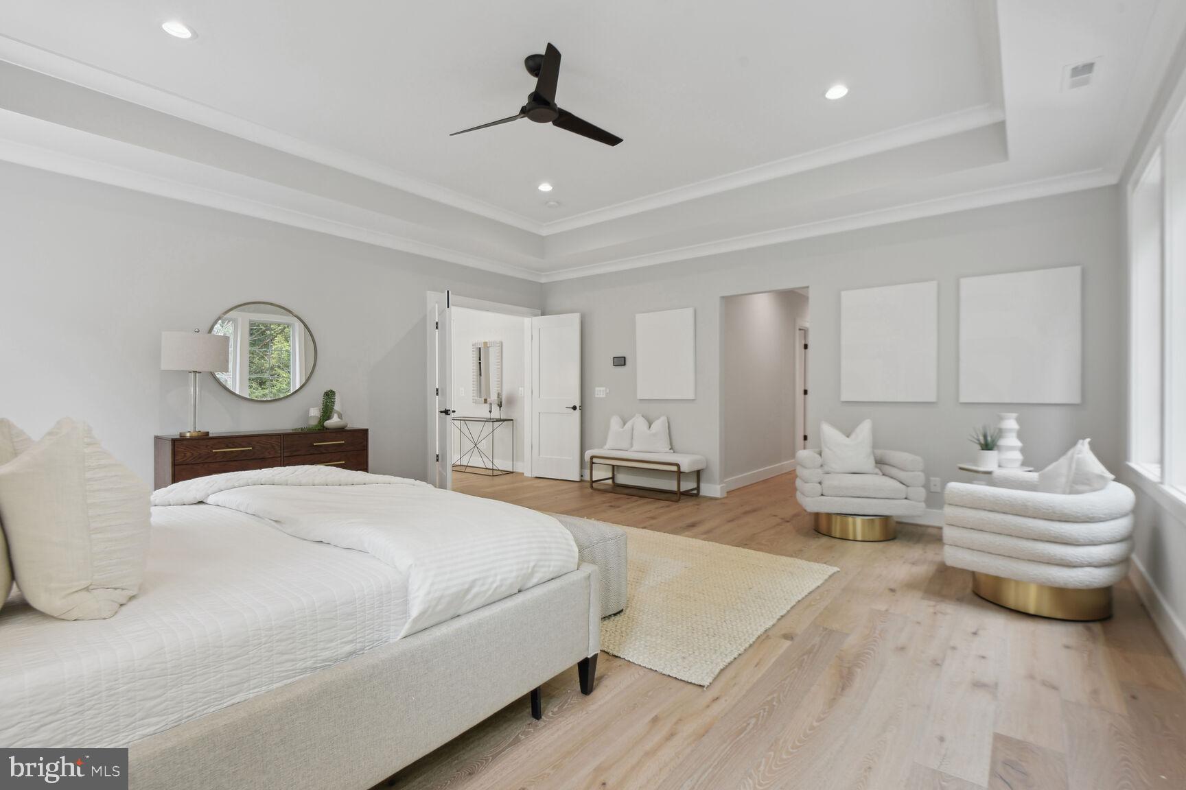 CHESTERBROOK WOODS - Residential