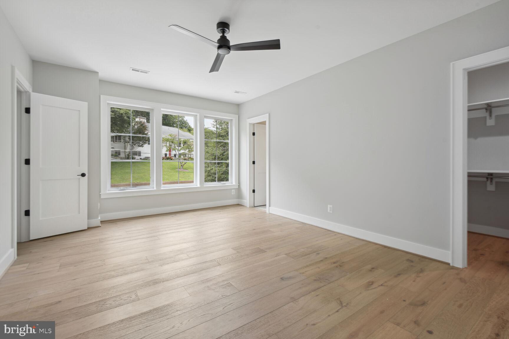 CHESTERBROOK WOODS - Residential