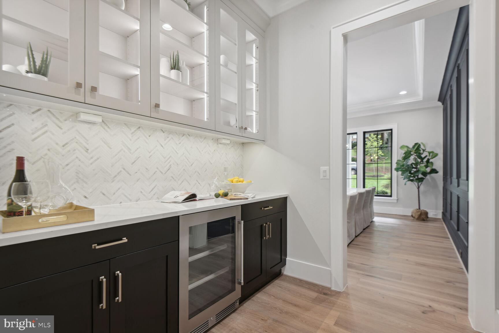 CHESTERBROOK WOODS - Residential