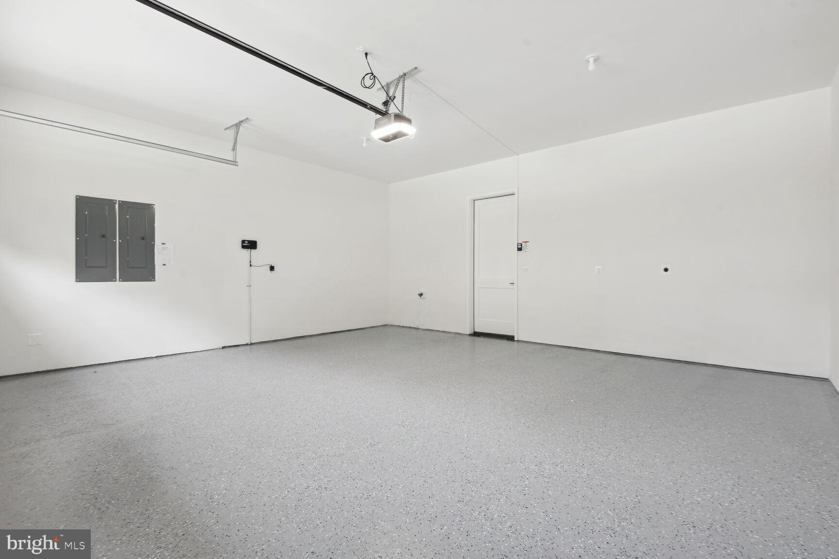 CHESTERBROOK WOODS - Residential