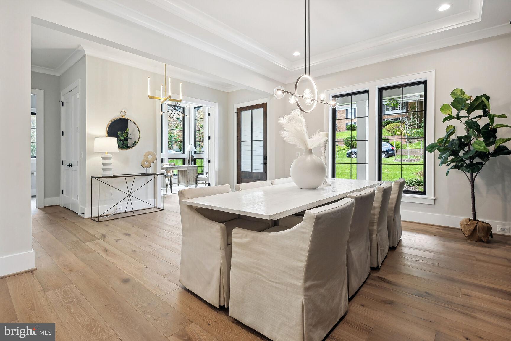 CHESTERBROOK WOODS - Residential