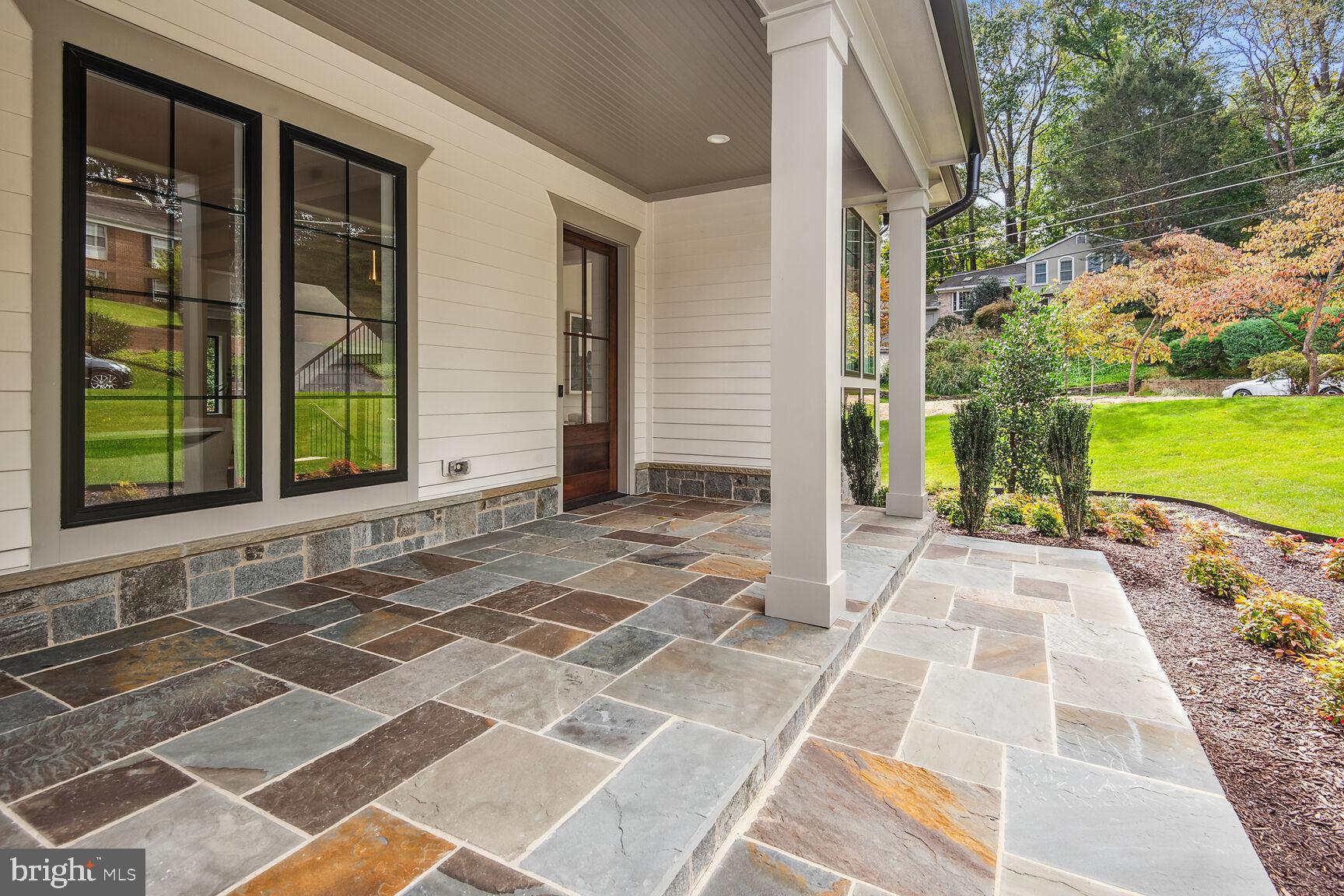 CHESTERBROOK WOODS - Residential