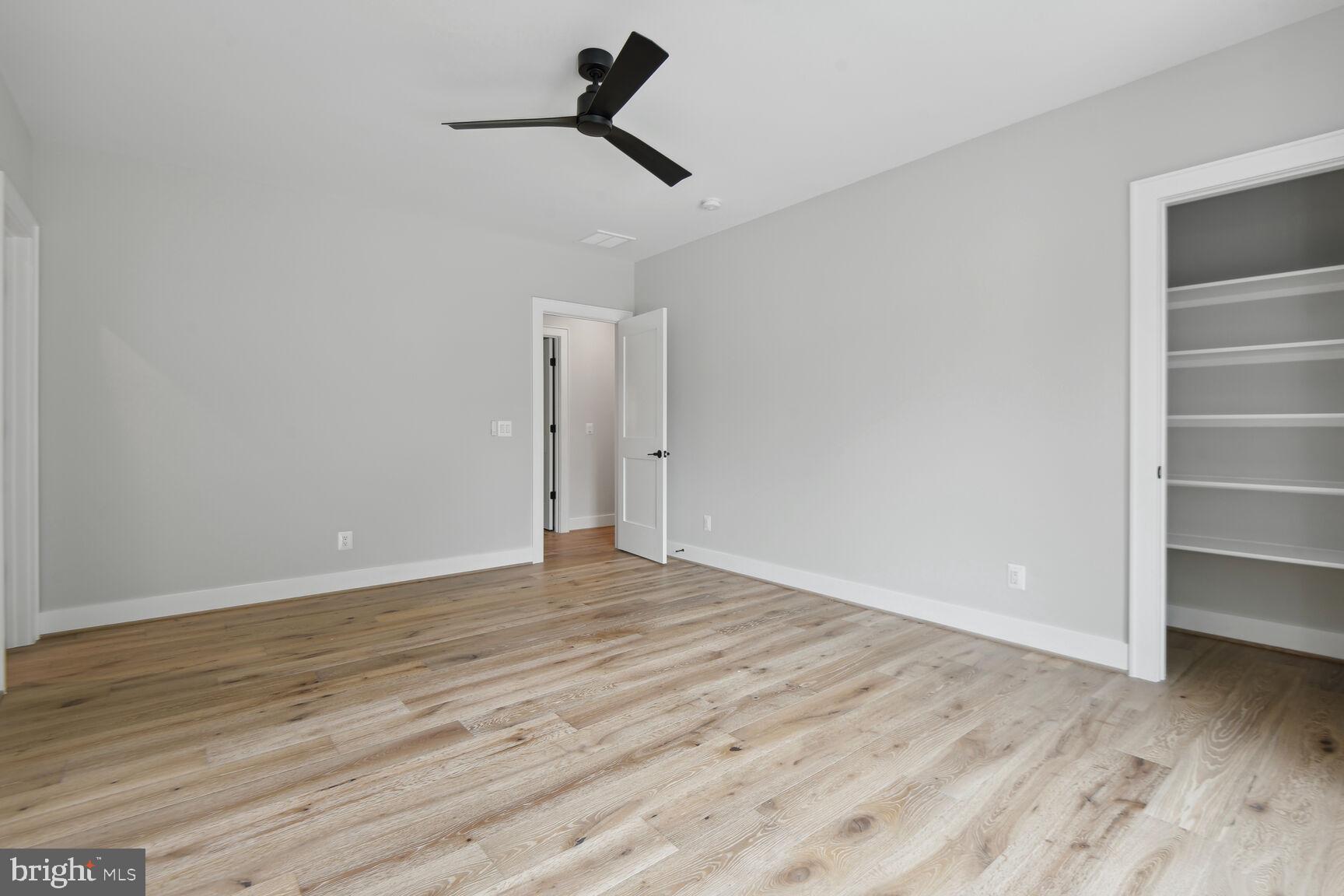 CHESTERBROOK WOODS - Residential