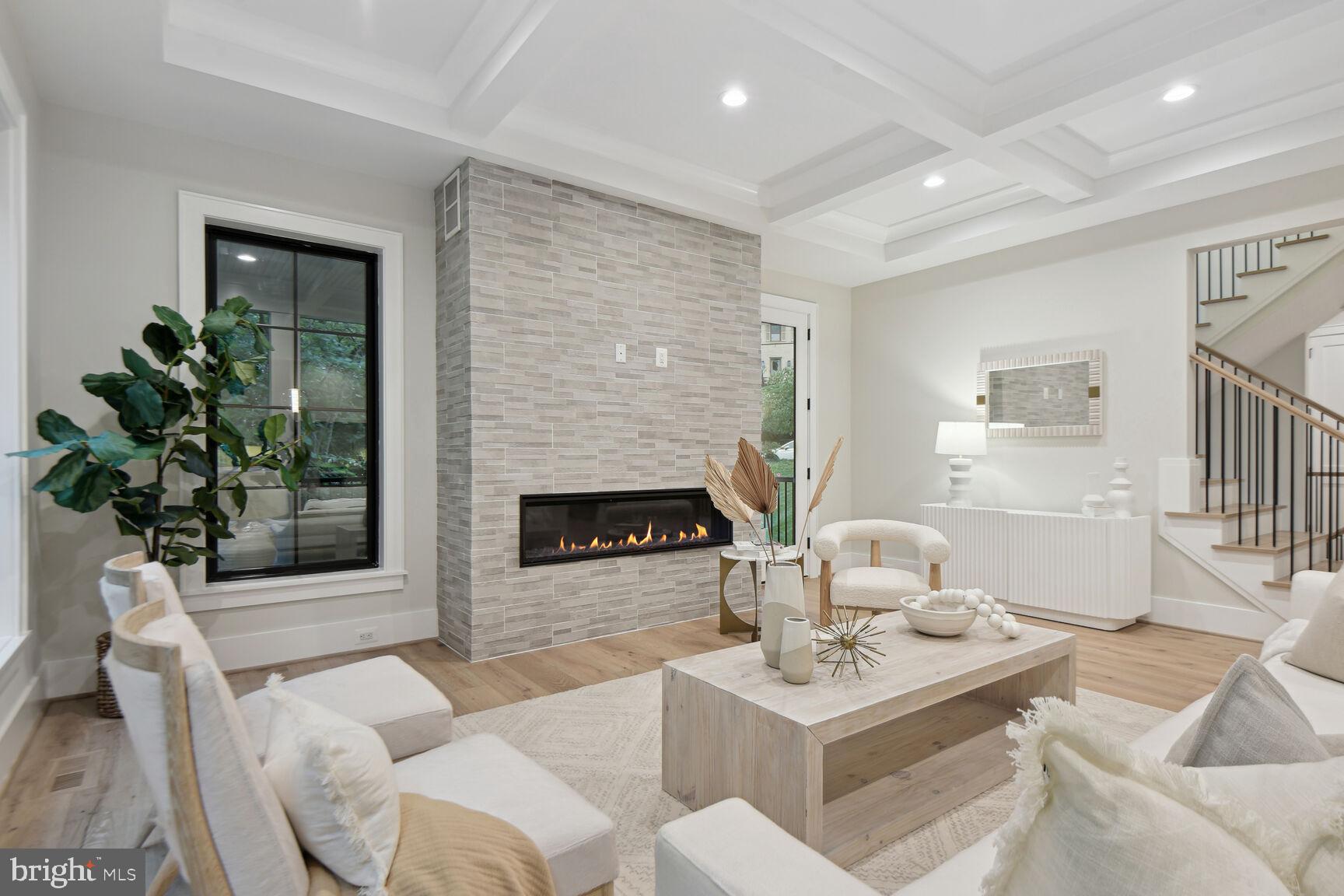 CHESTERBROOK WOODS - Residential