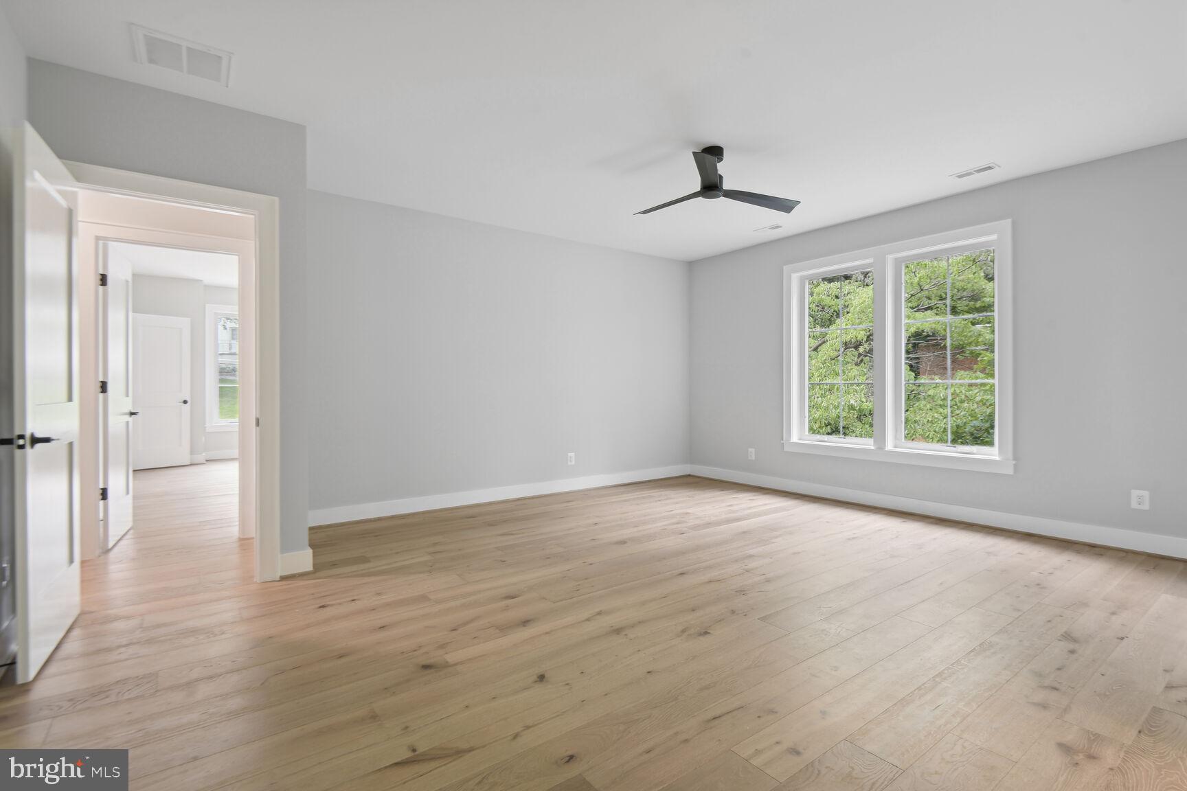 CHESTERBROOK WOODS - Residential