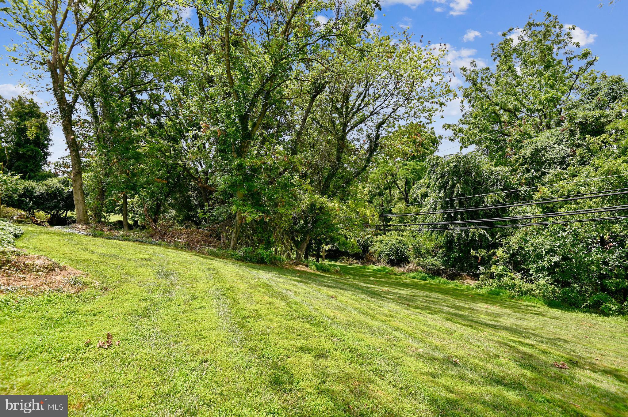 STRATFORD - Residential