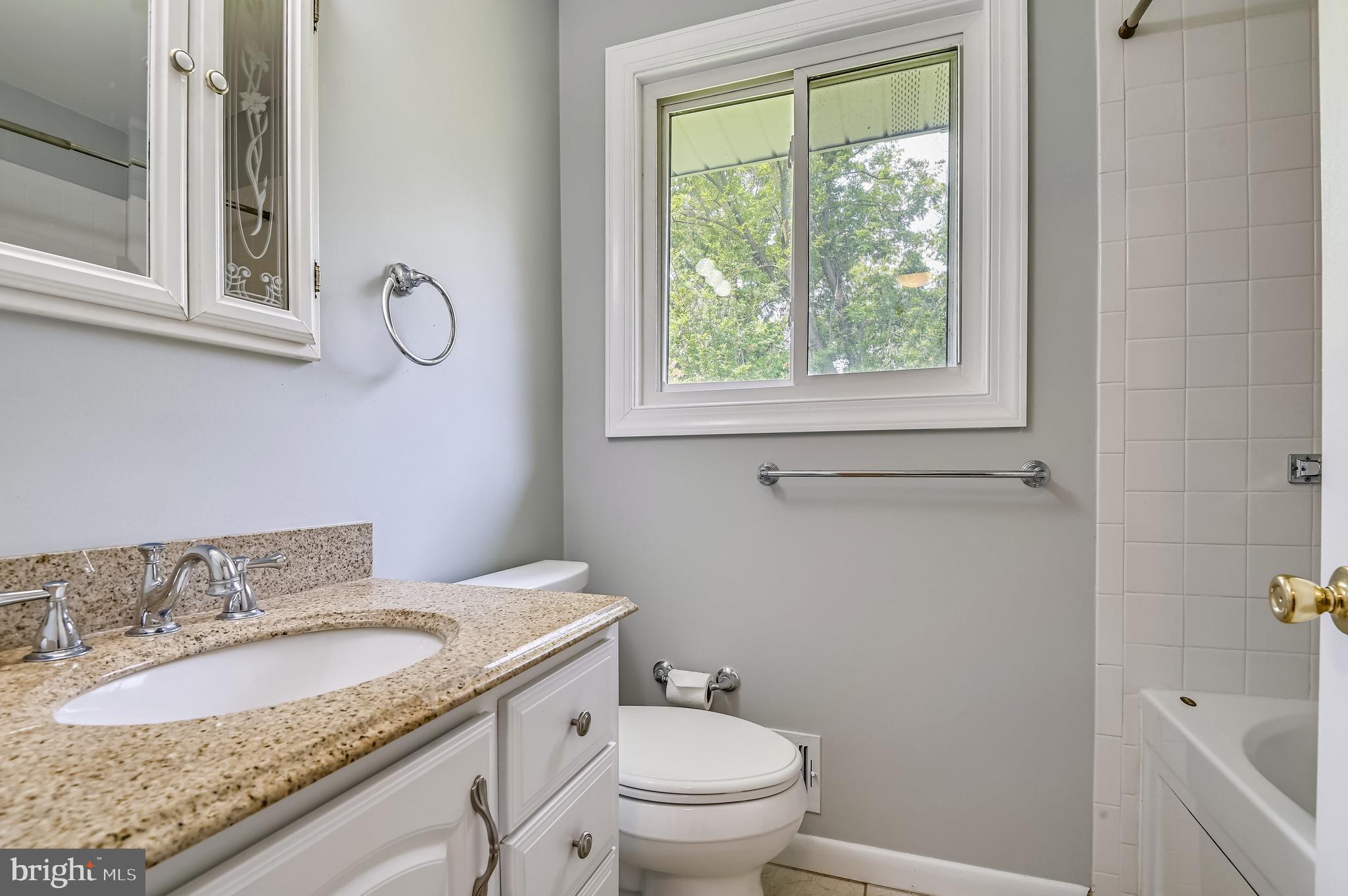 STRATFORD - Residential