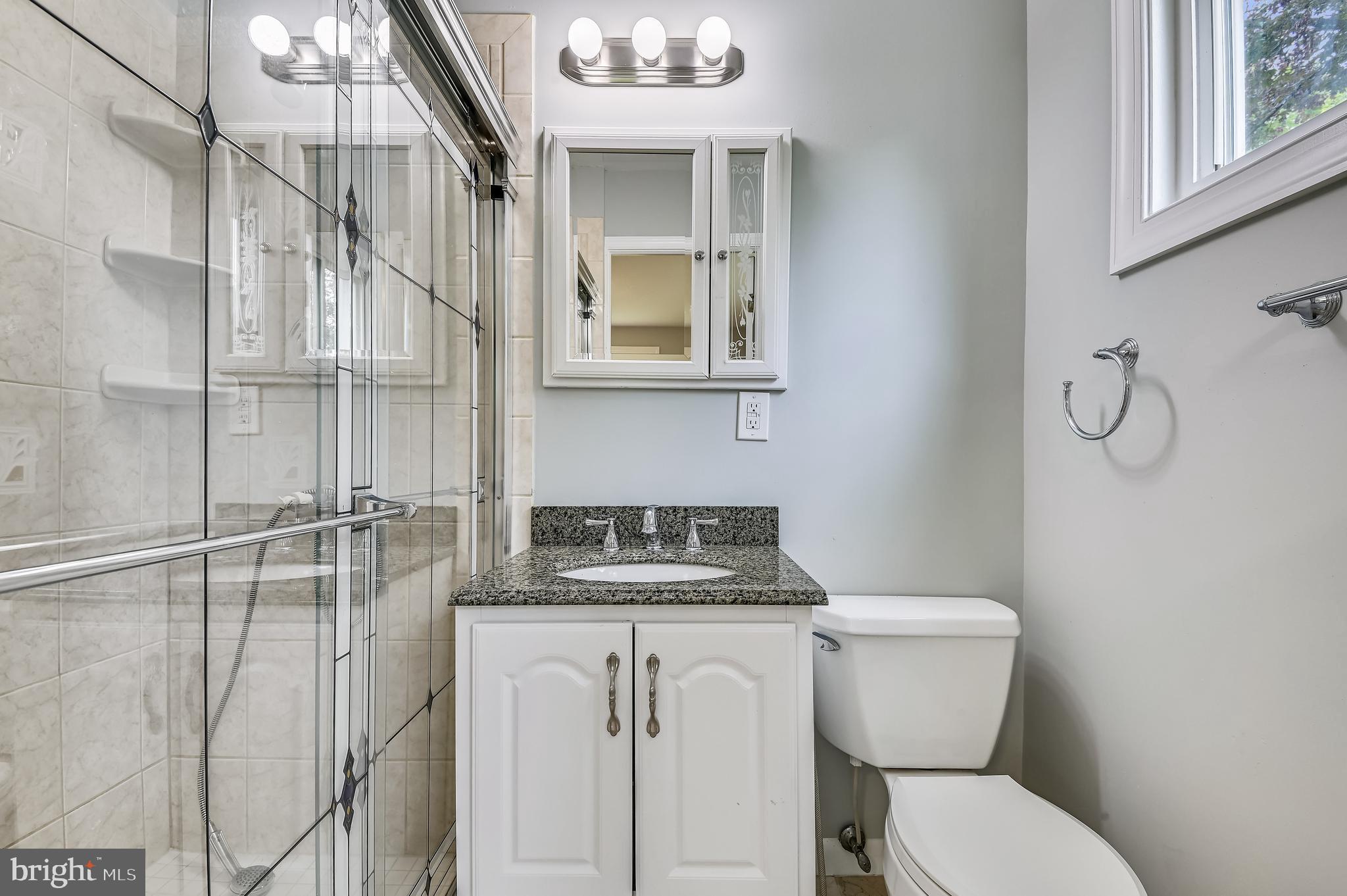 STRATFORD - Residential