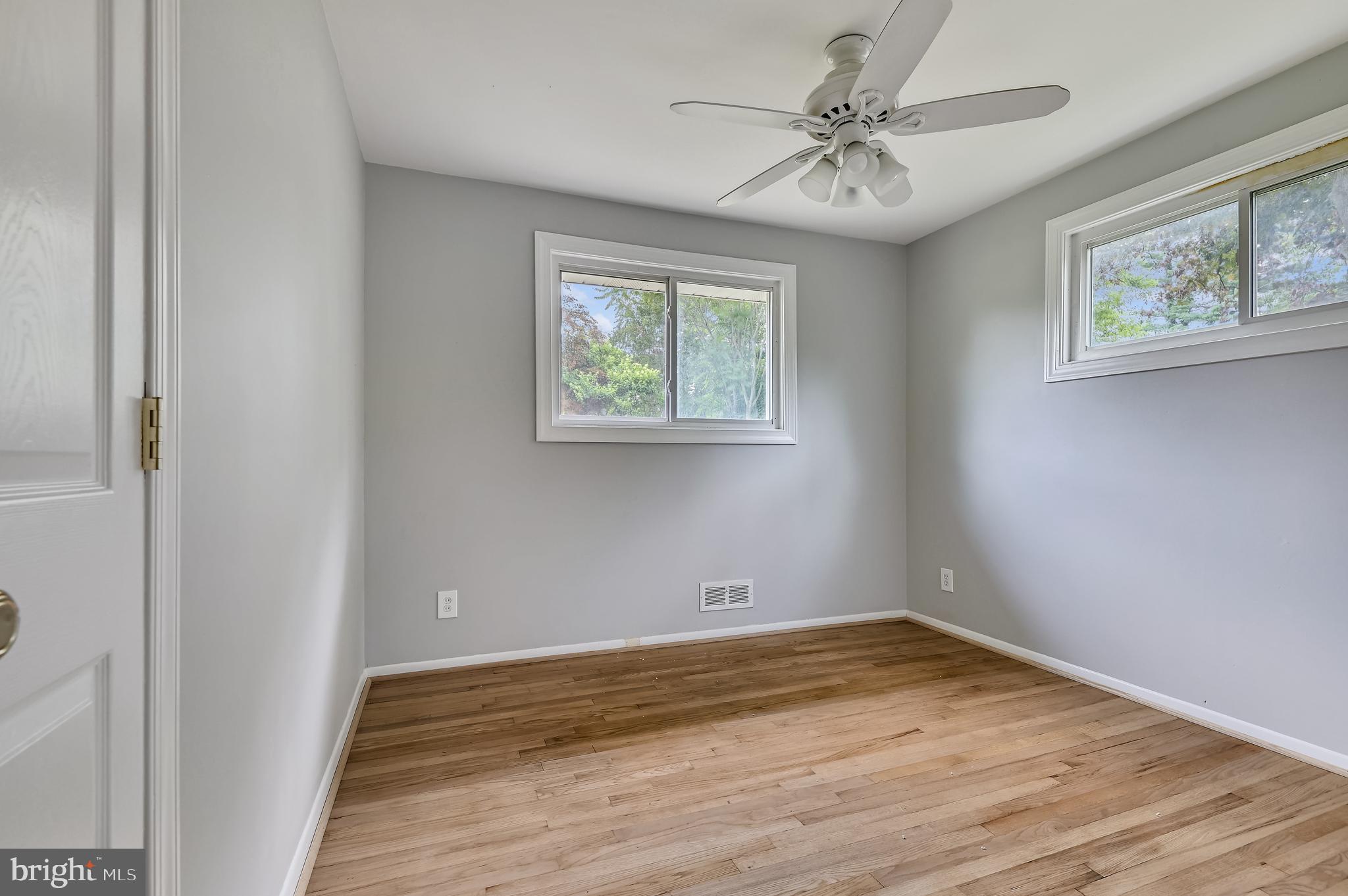 STRATFORD - Residential