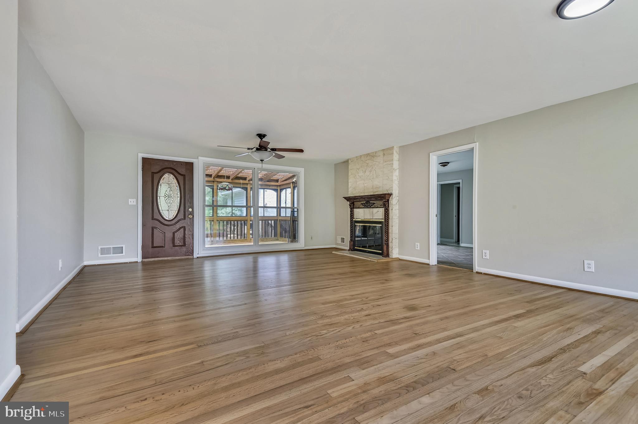 STRATFORD - Residential