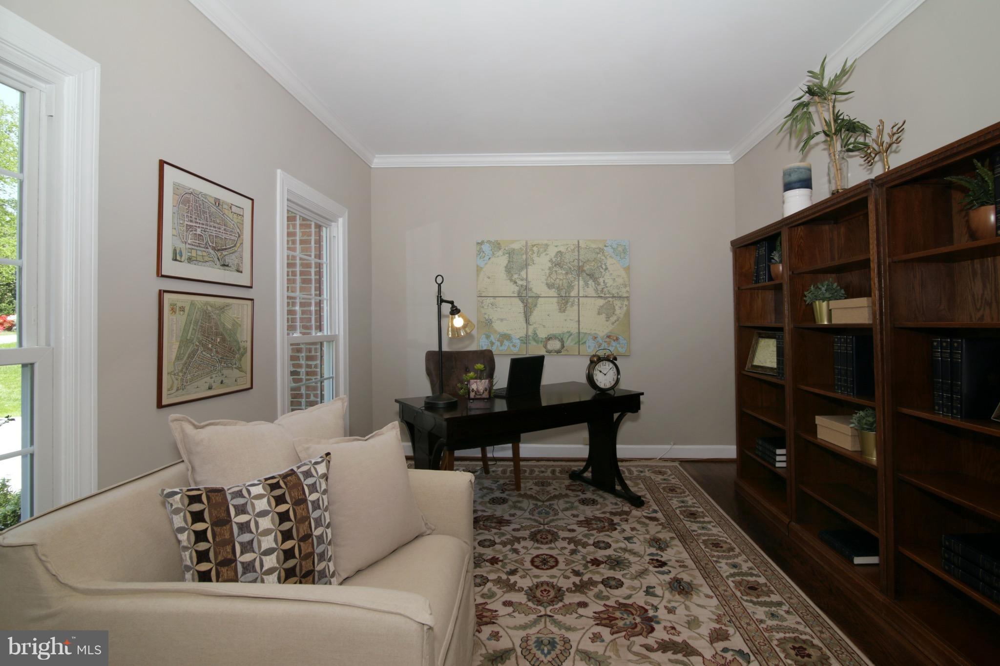 AUTUMN WOODS - Residential