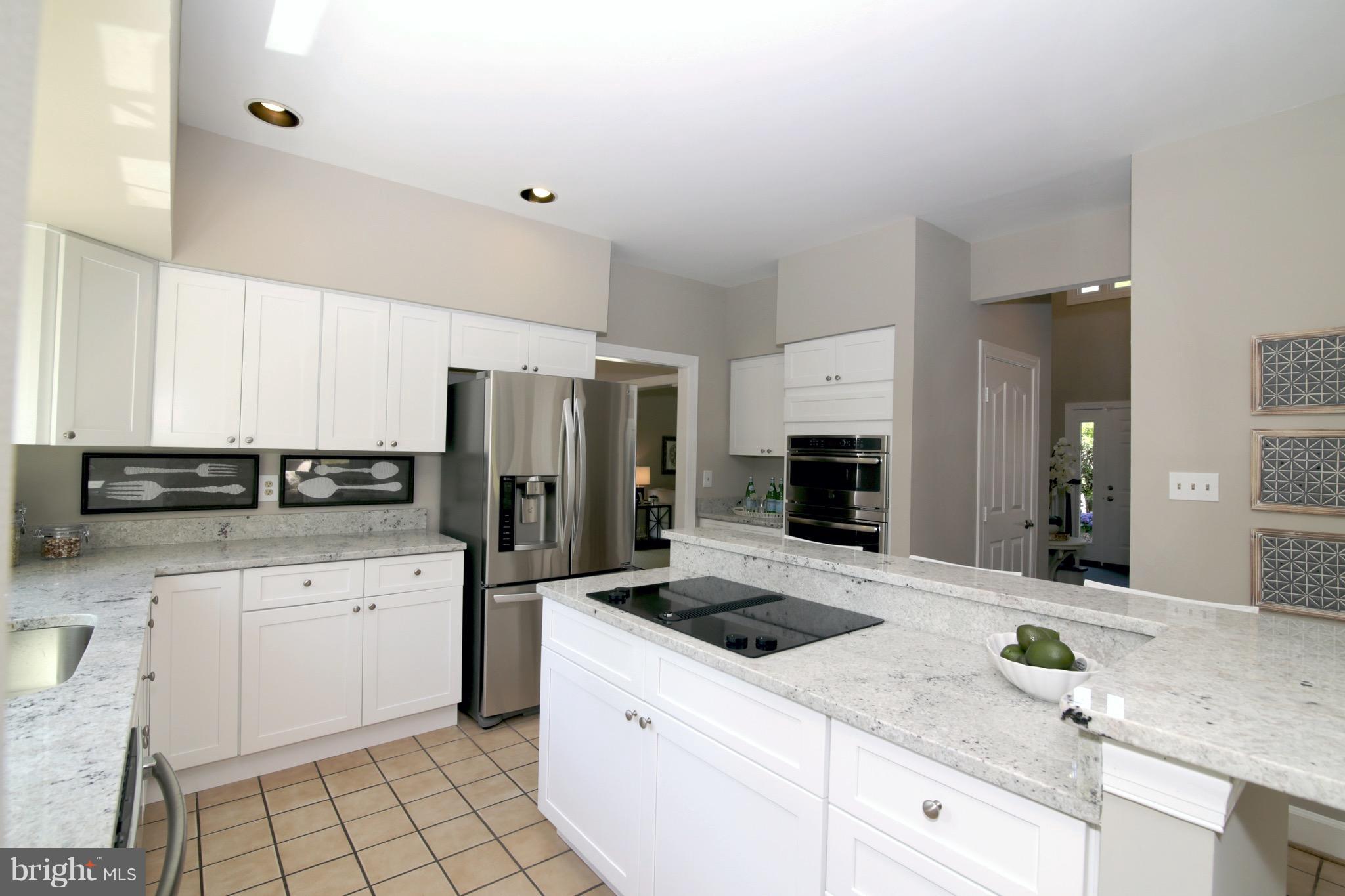 AUTUMN WOODS - Residential