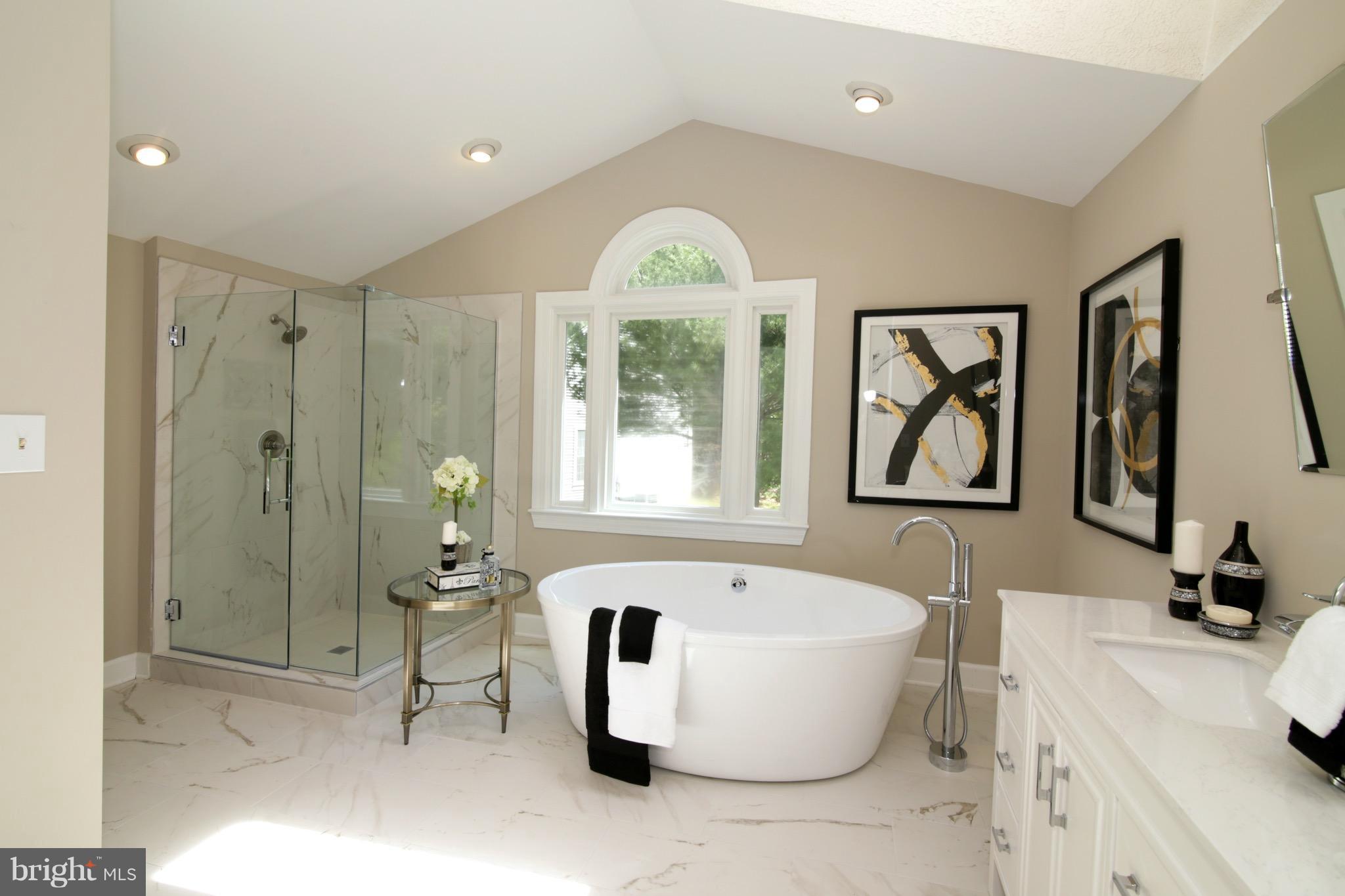 AUTUMN WOODS - Residential