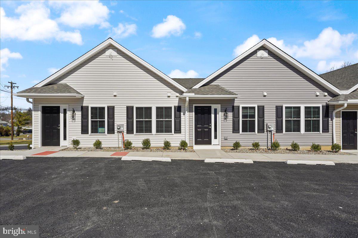 NONE AVAILABLE - Residential Lease