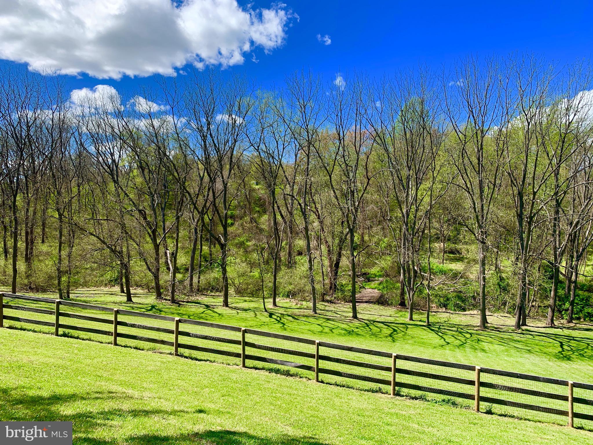 FREELAND - Residential