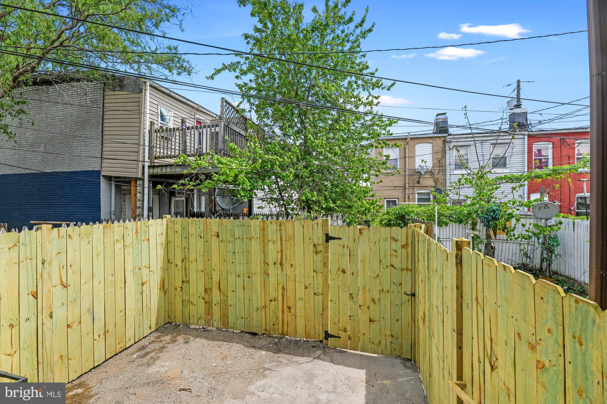 BALTIMORE HIGHLANDS - Residential Lease