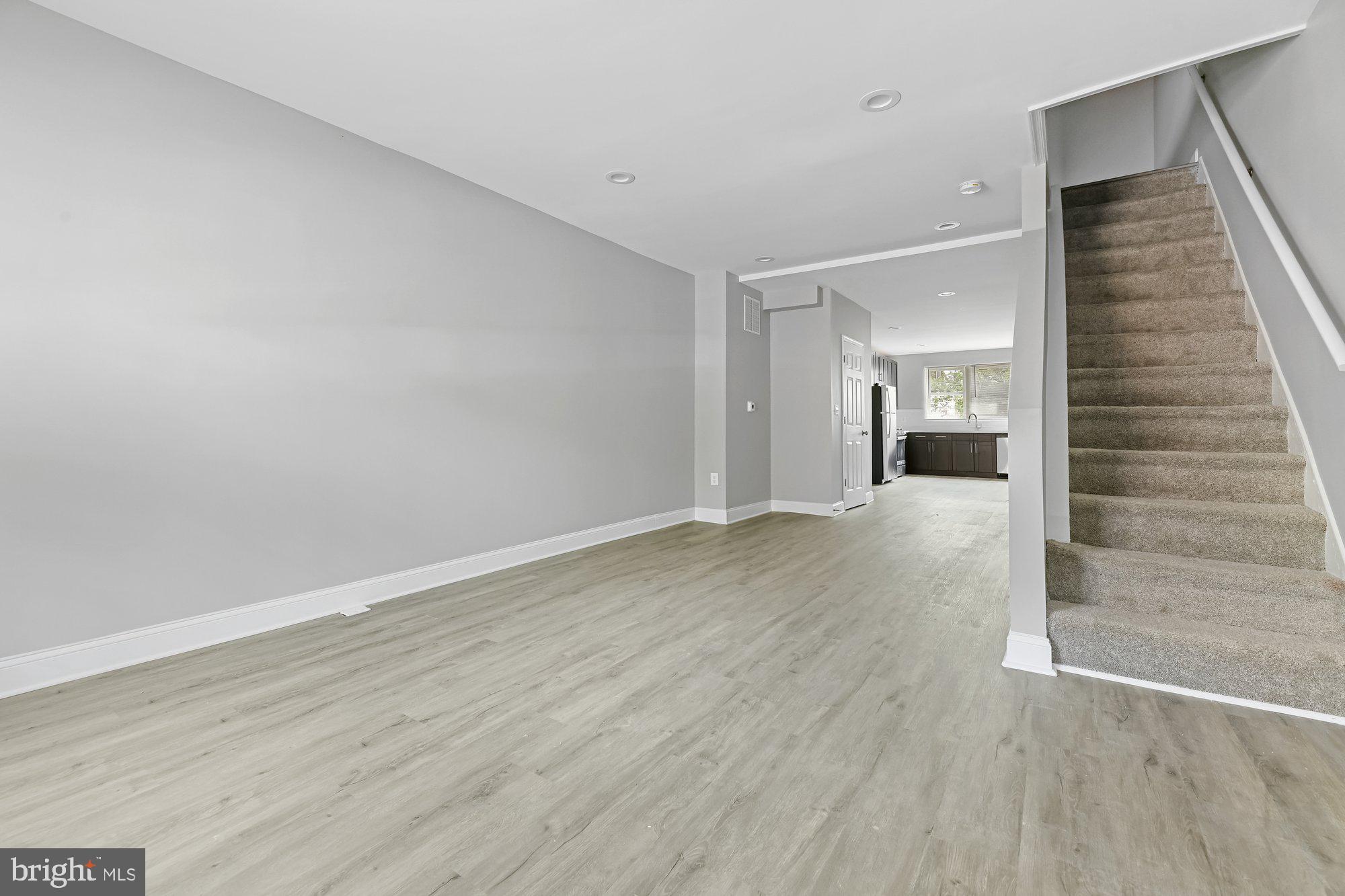 BALTIMORE HIGHLANDS - Residential Lease