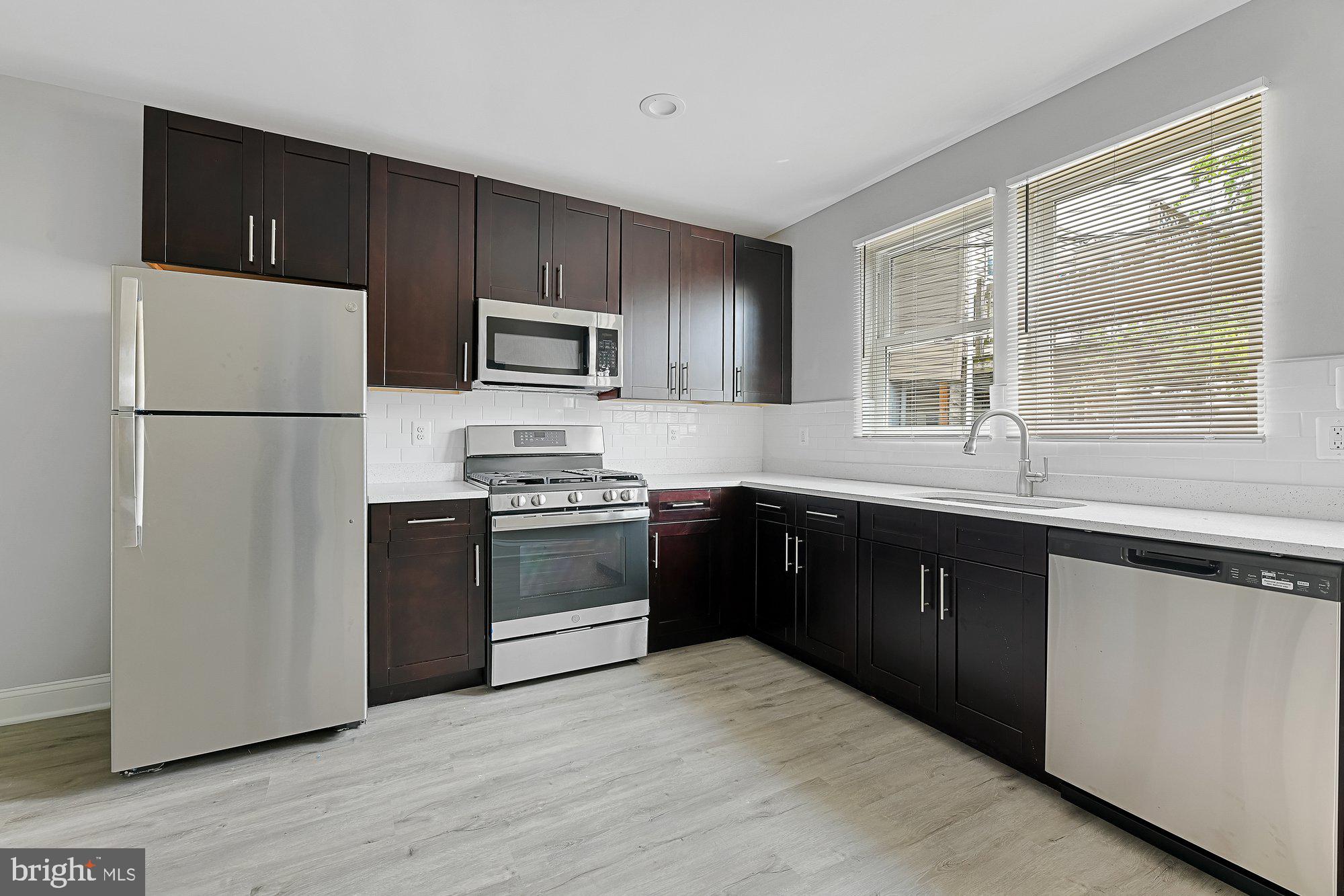 BALTIMORE HIGHLANDS - Residential Lease