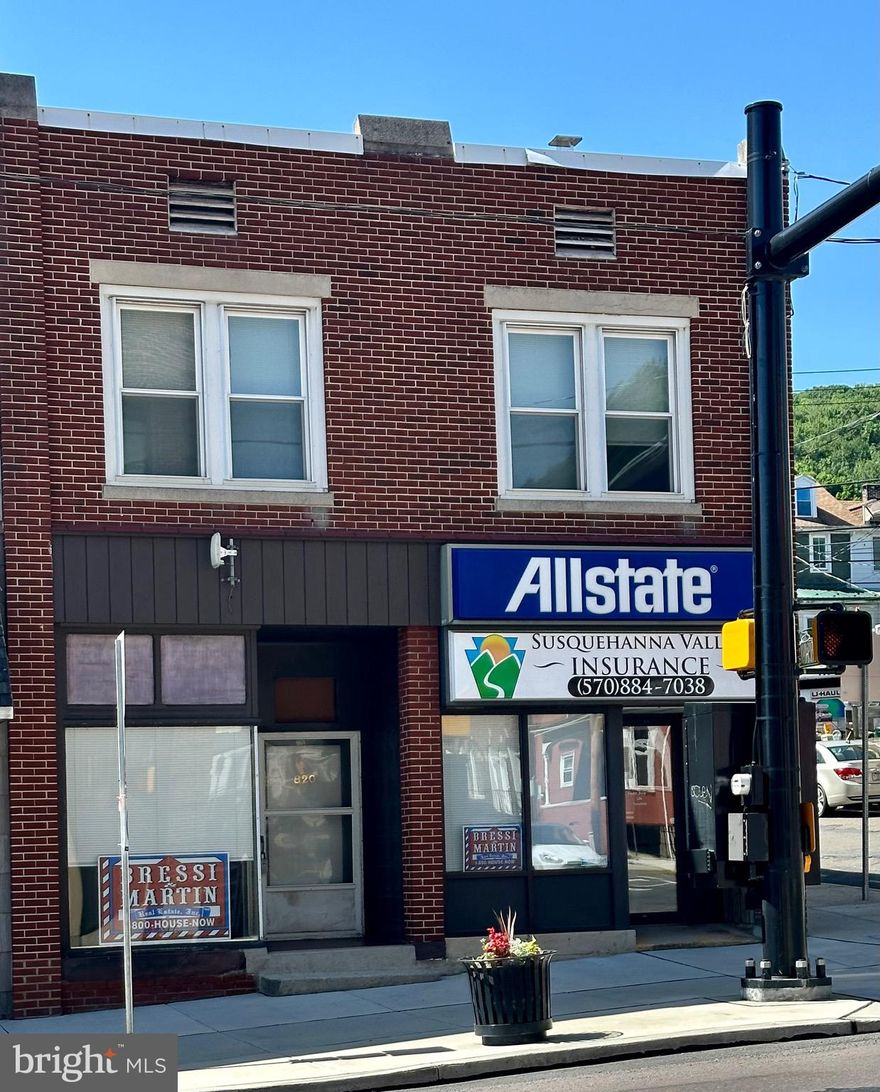 Looking for a place to house your business? Look no further! Make your dream a reality with 820 Centre Street. Commercially zoned storefront for rent in downtown Ashland with high visibility. Many new upgrades that you must see for yourself have this area ready for your vision. Large frontal display windows that leave in natural light lends this area to many uses.  Workspace is move-in ready and is a prime corner location with the benefit of a stoplight and within walking distance of many other businesses in town.  Ability to start or move your business to this location today- anywhere from office space to religious organizations. Call or text Ashley for your showing today.