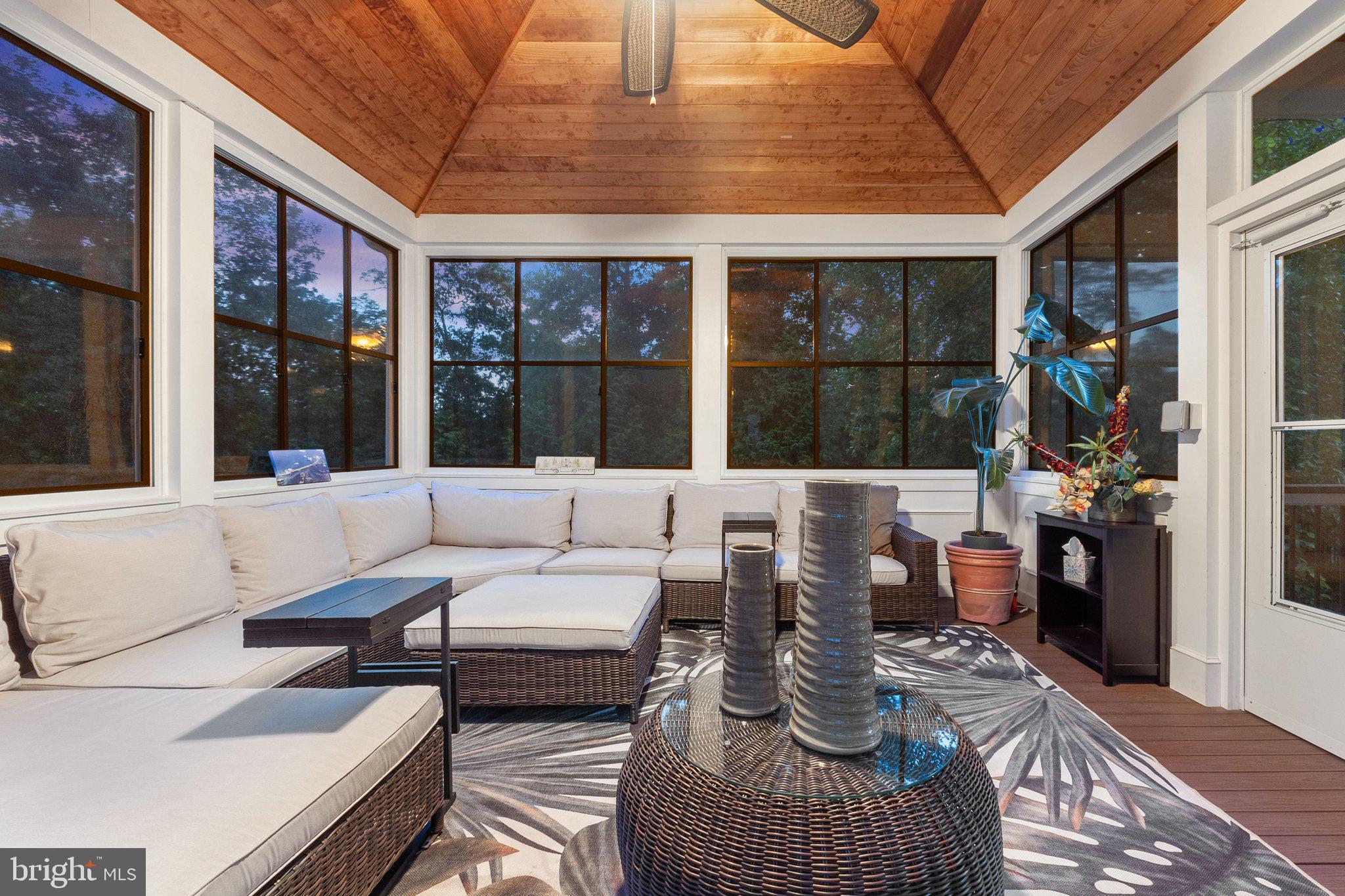 COLTS RUN - Residential