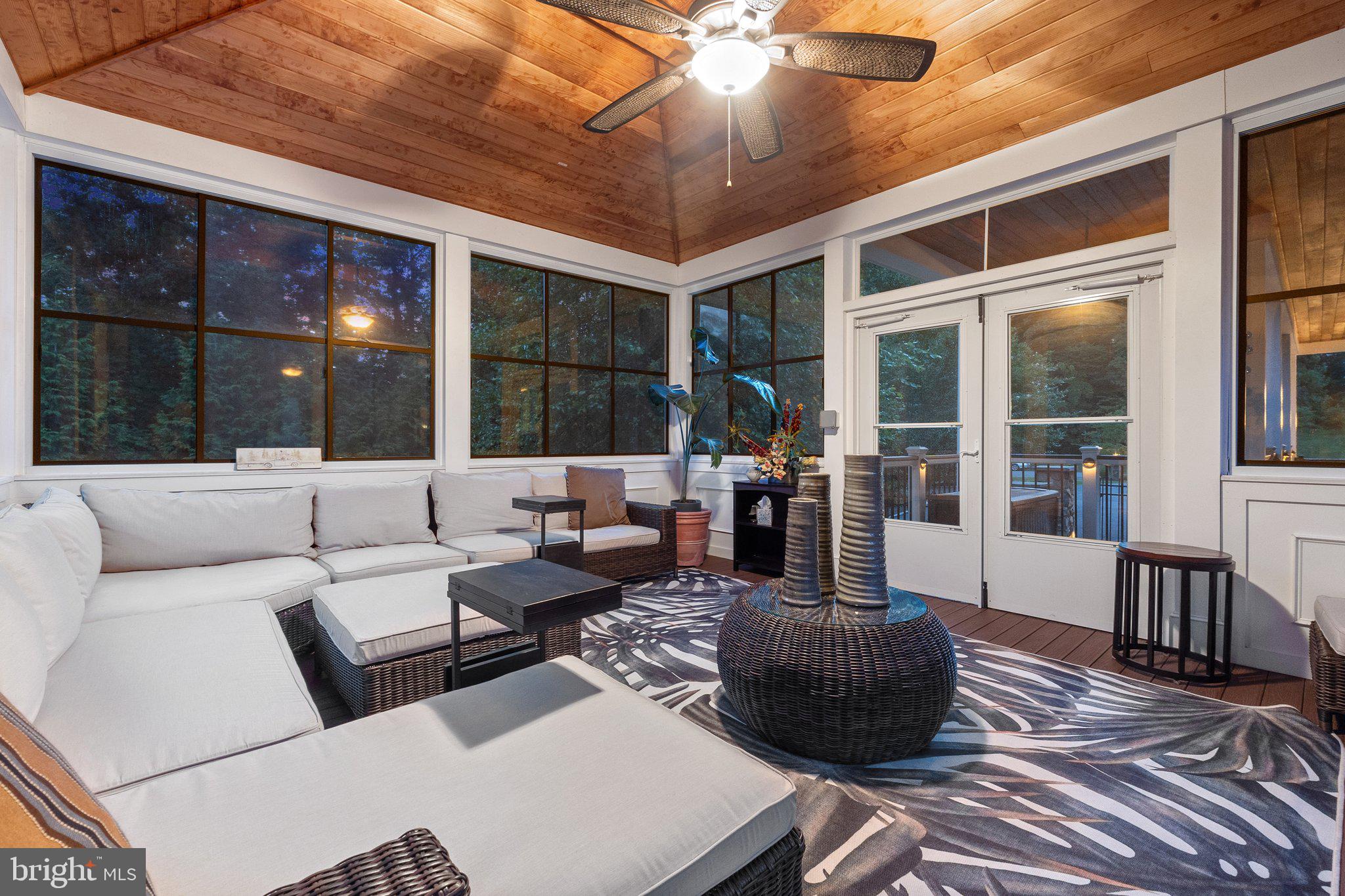 COLTS RUN - Residential