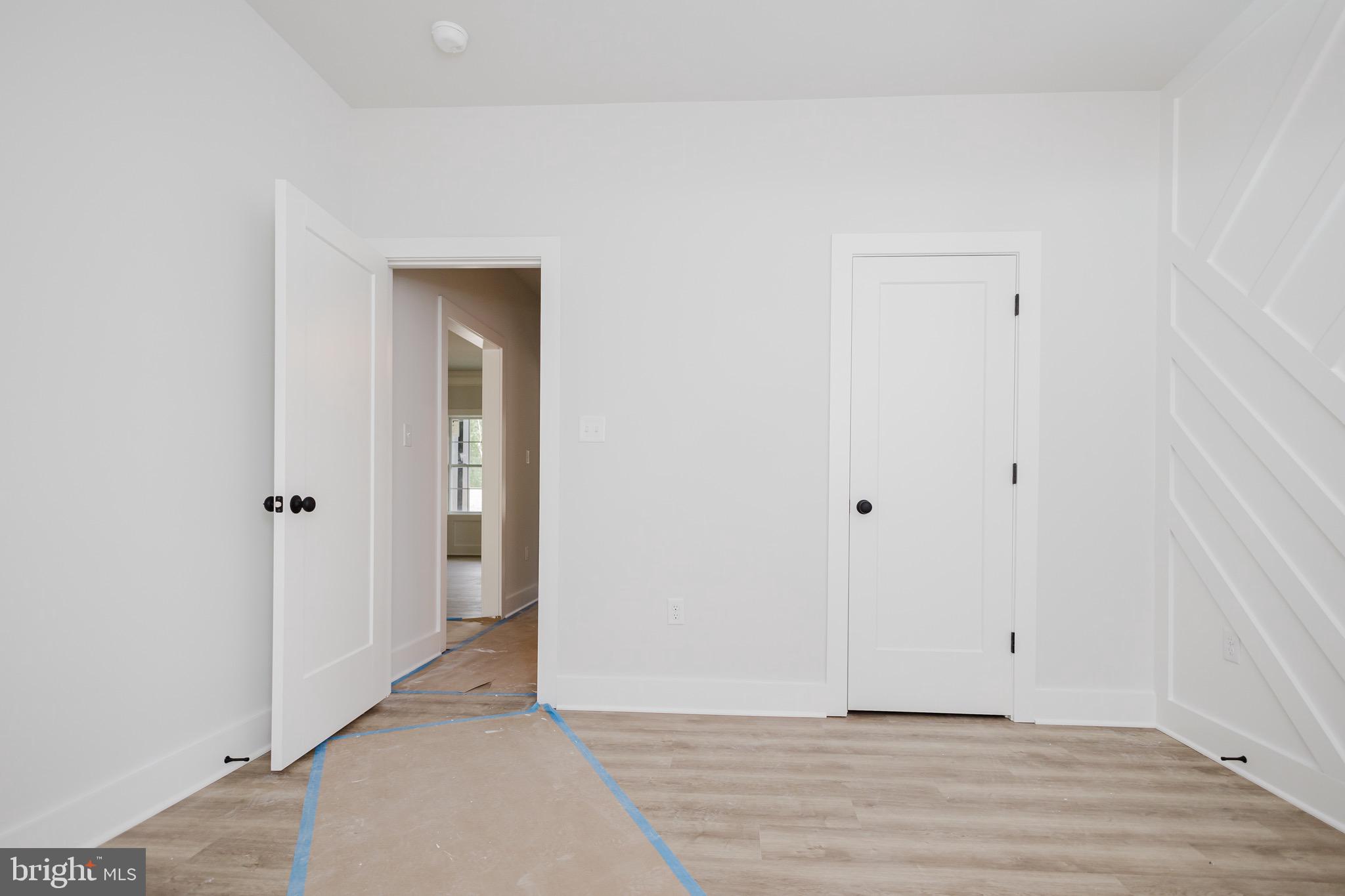 WINDFALL ACRES - Residential